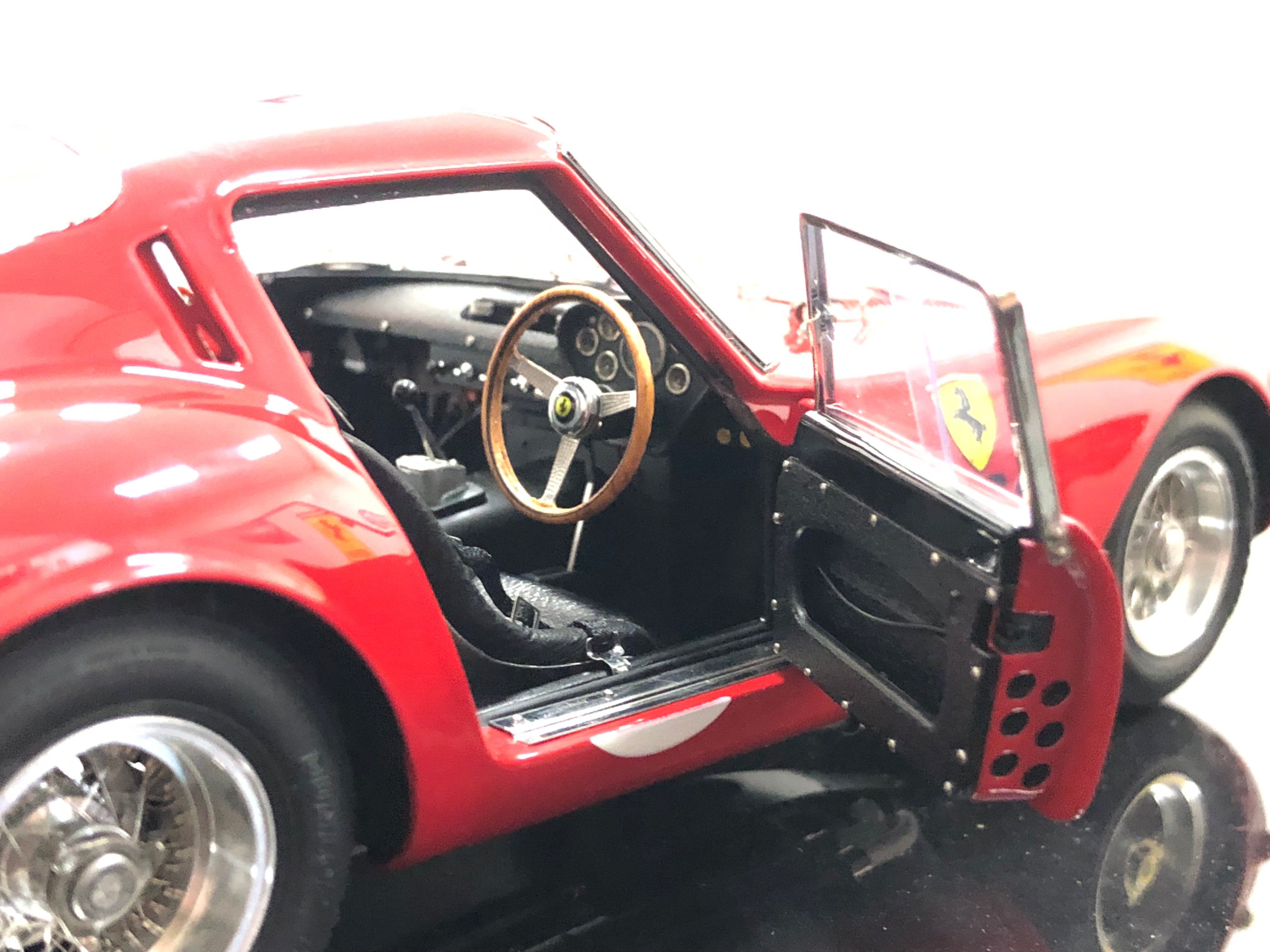 CMC 1:18 scale 1962 Ferrari 250 GTO M249 #11