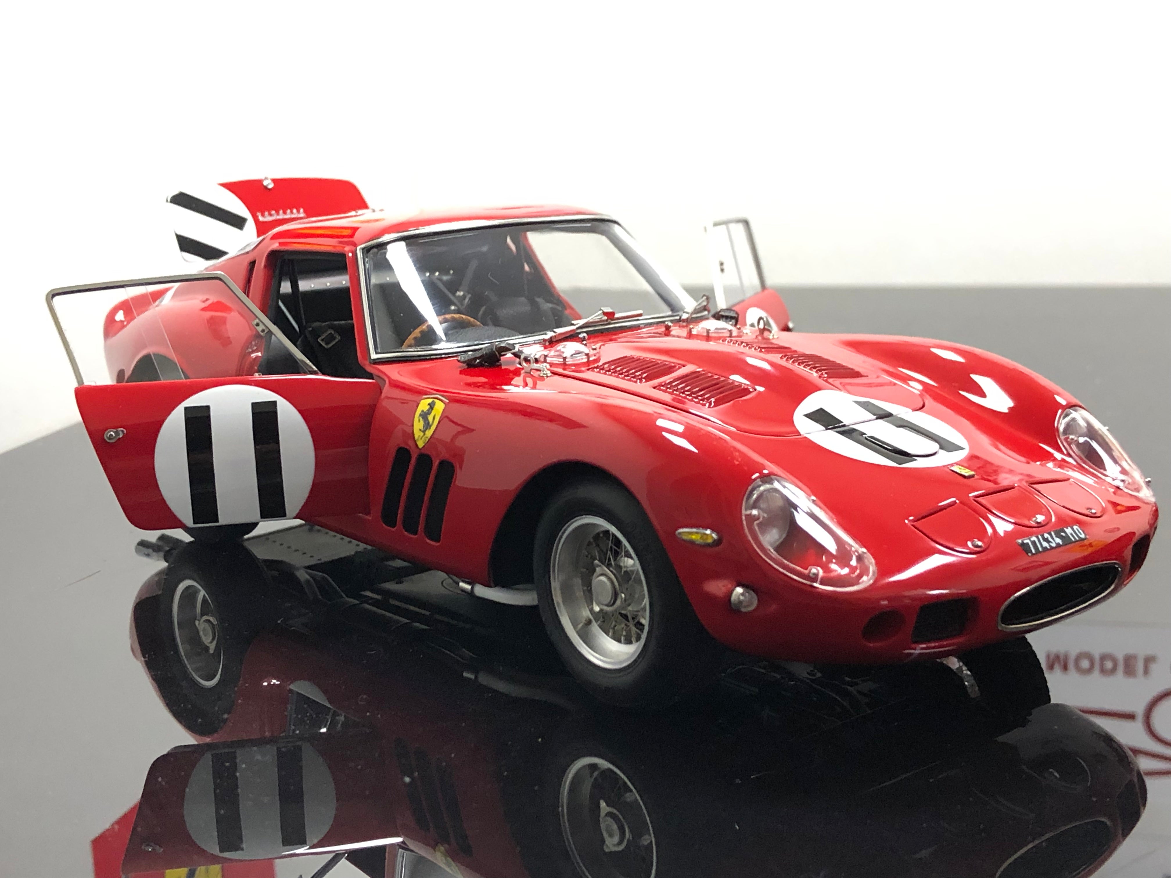 CMC 1:18 scale 1962 Ferrari 250 GTO M249 #11