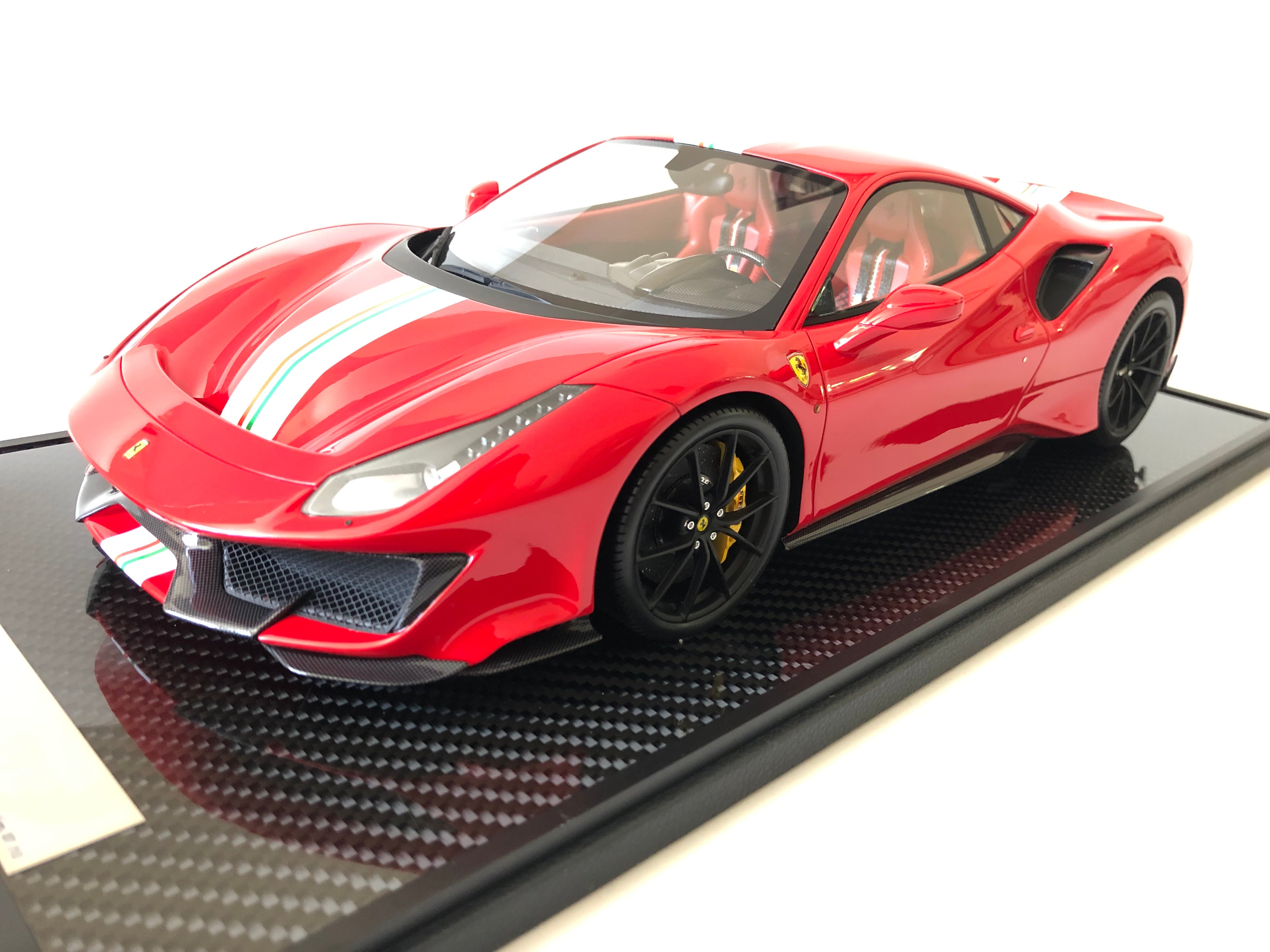 BBR Ferrari 488 Pista 1:12 scale