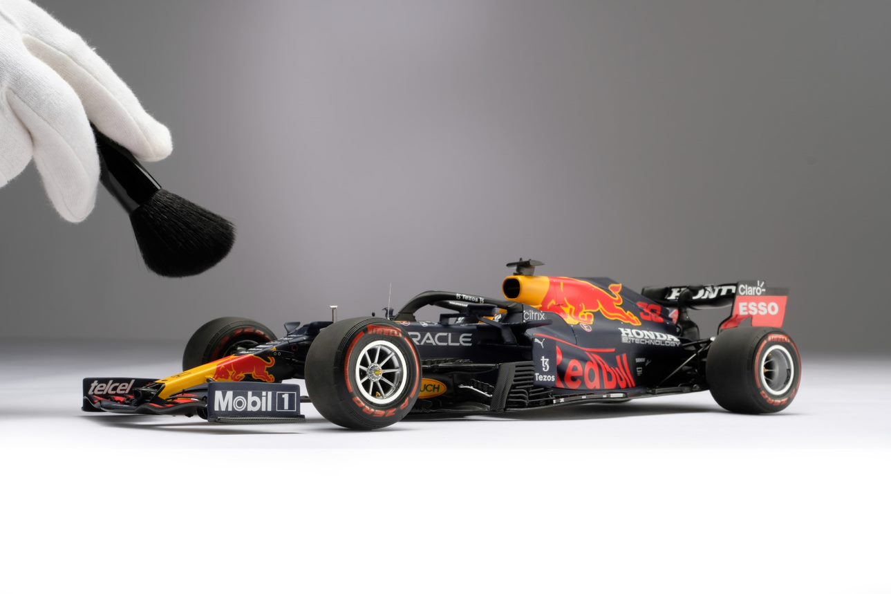 Amalgam 1:18 scale Red Bull RB16B Max Verstappen