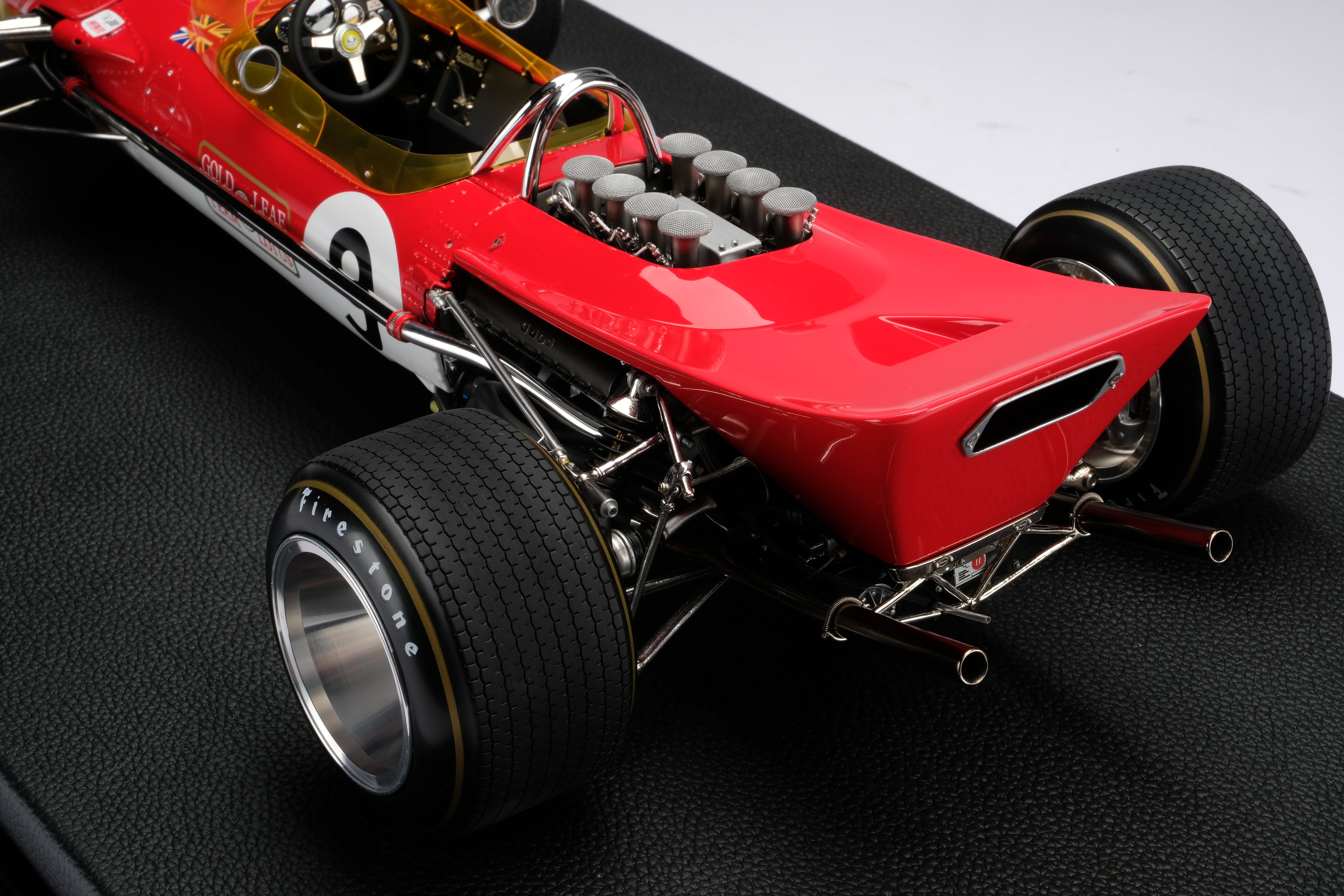 Amalgam 1:8 scale Lotus 49B Graham Hill