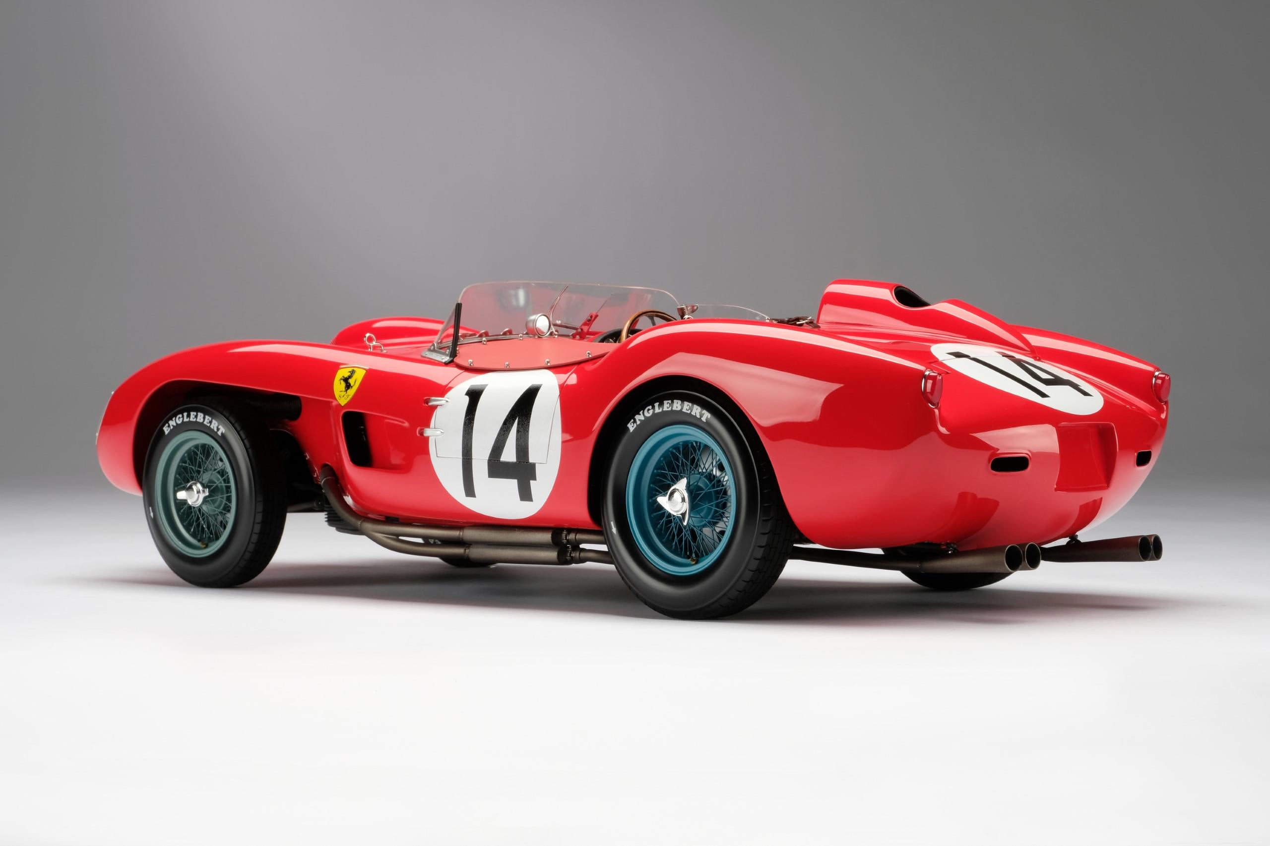 Amalgam 1:8 scale 1958 Ferrari TR58 Sebring 12 Hour winner