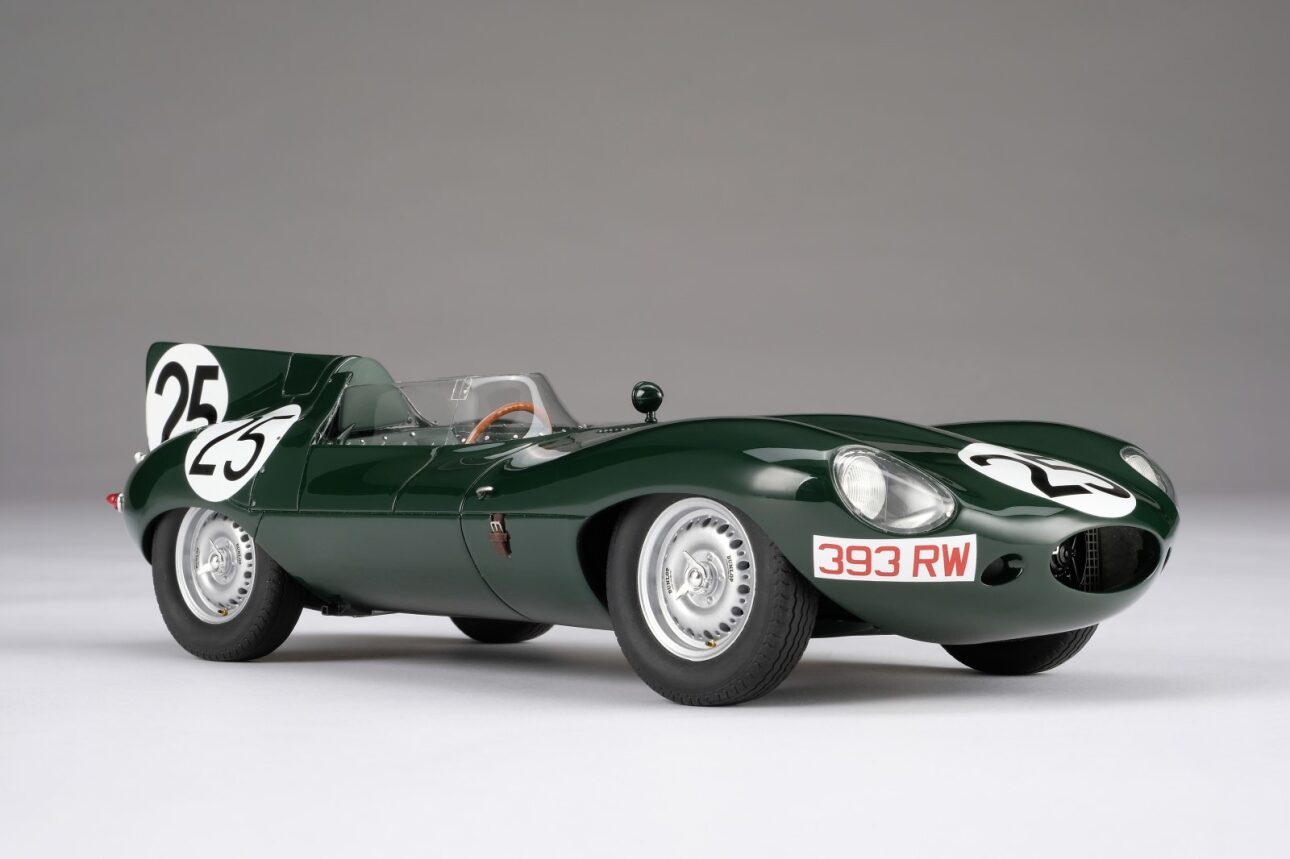 Amalgam 1:18 scale Jaguar D Type #25 1956 winner Reims 12 Hour