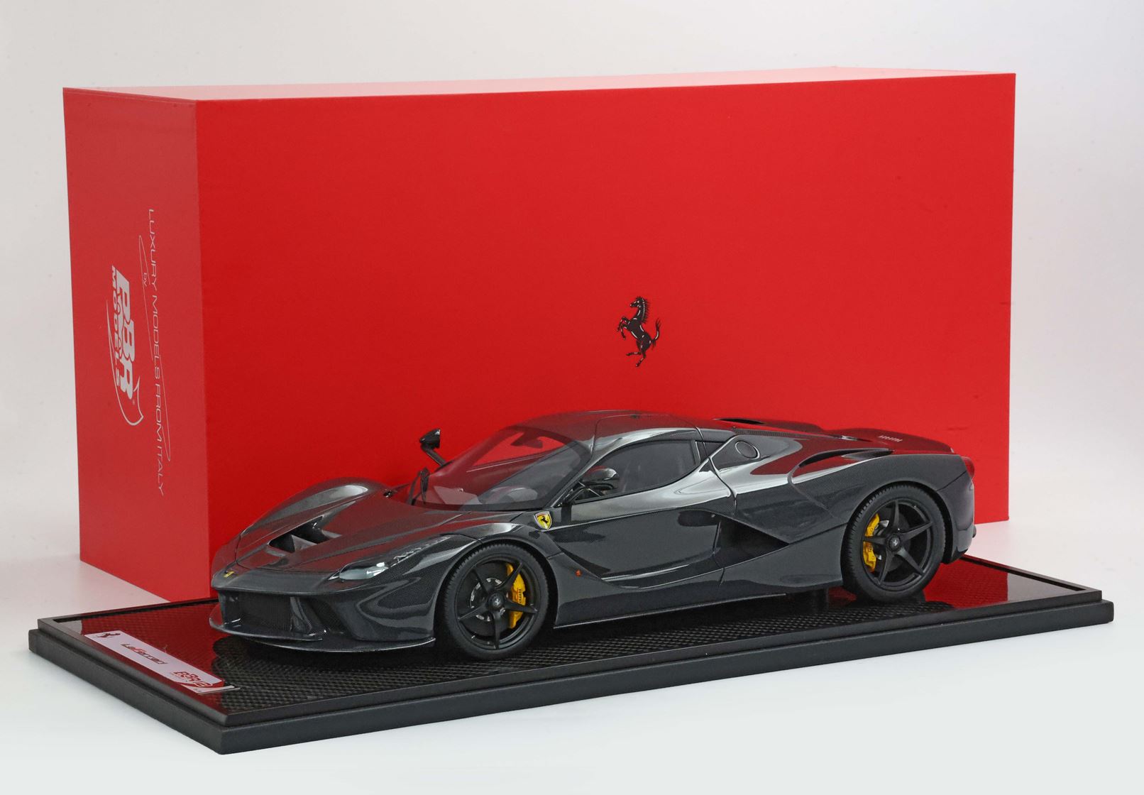 BBR La Ferrari FULL CARBON 1:12 scale