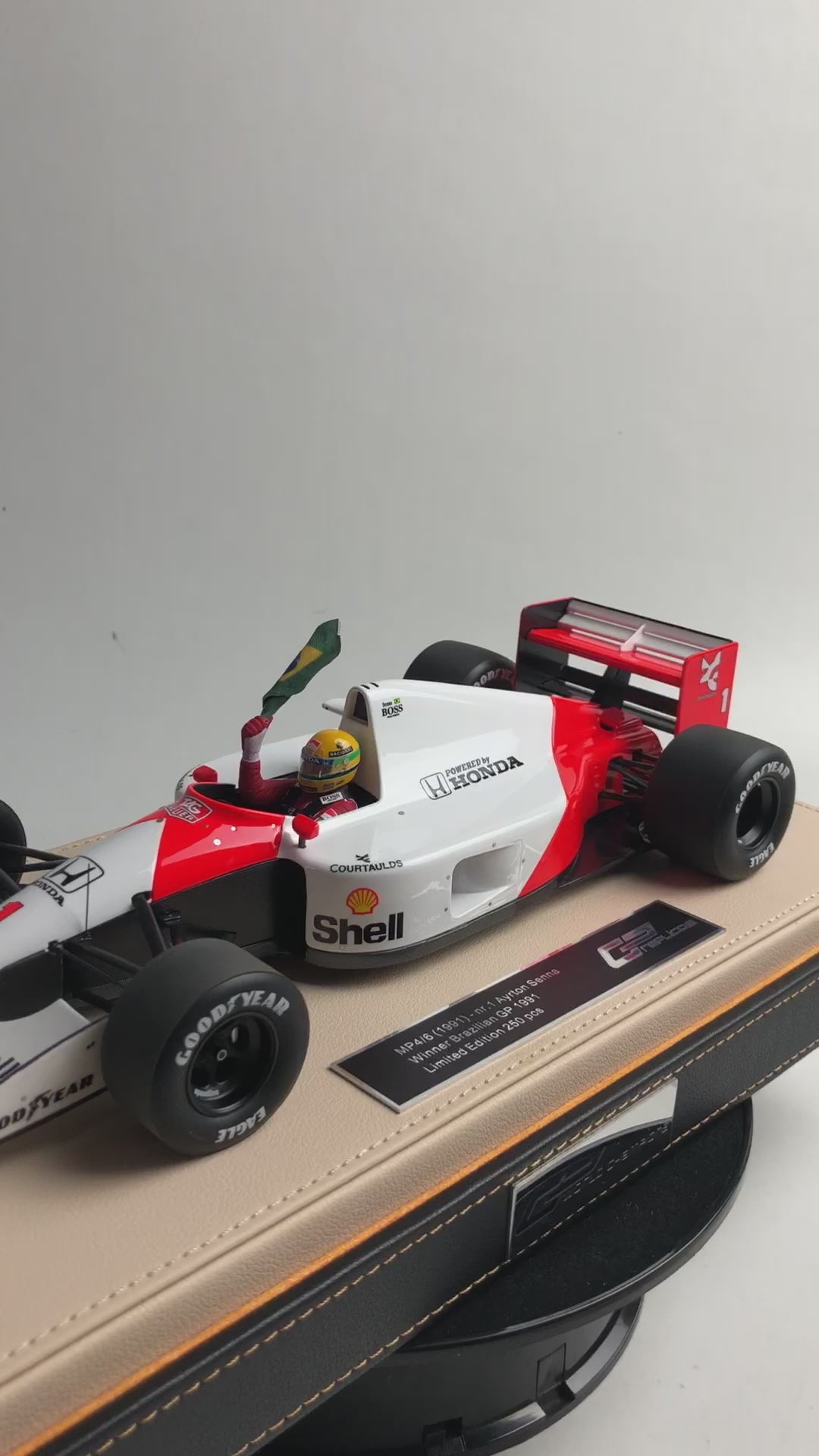McLaren MP4/6 Senna 1991 Brazilian Grand Prix winner 1:18 Scale
