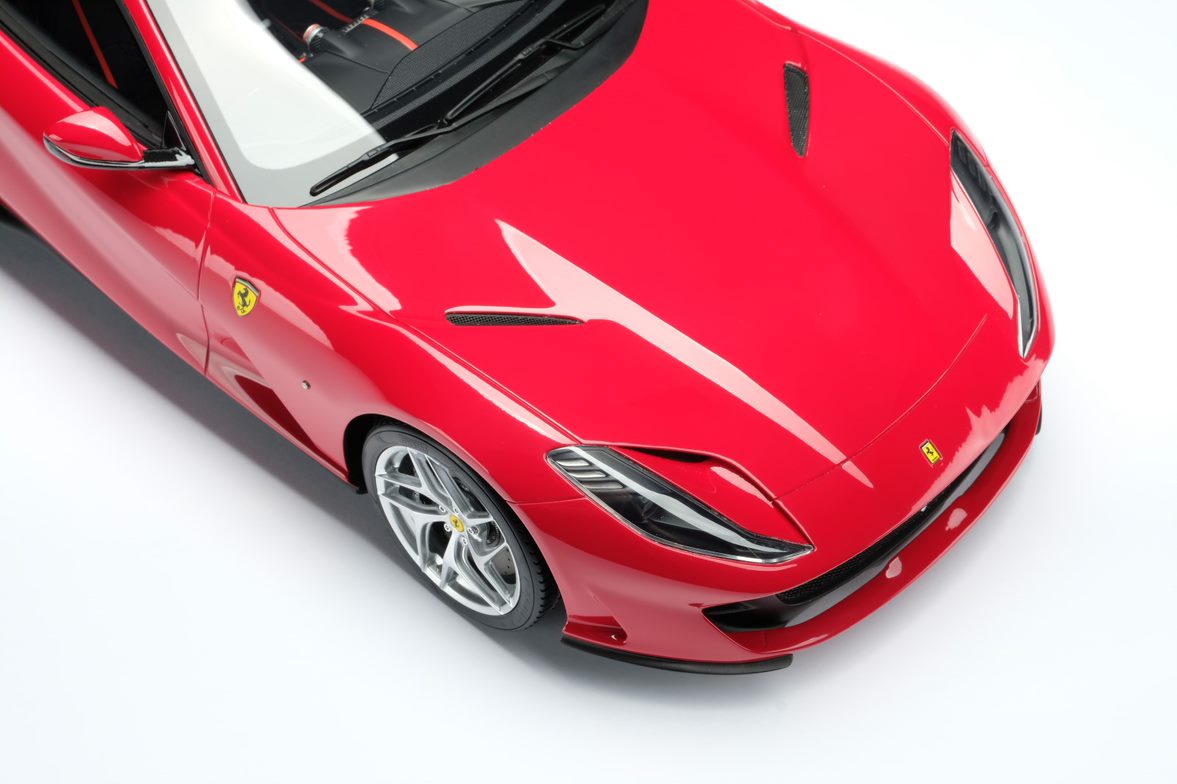 Amalgam 1:12 scale Ferrari 812 Superfast/GTS