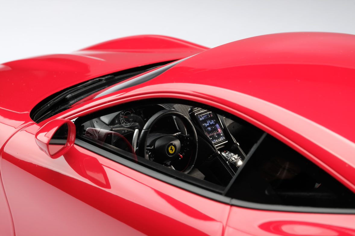 Amalgam 1:12 scale Ferrari Roma