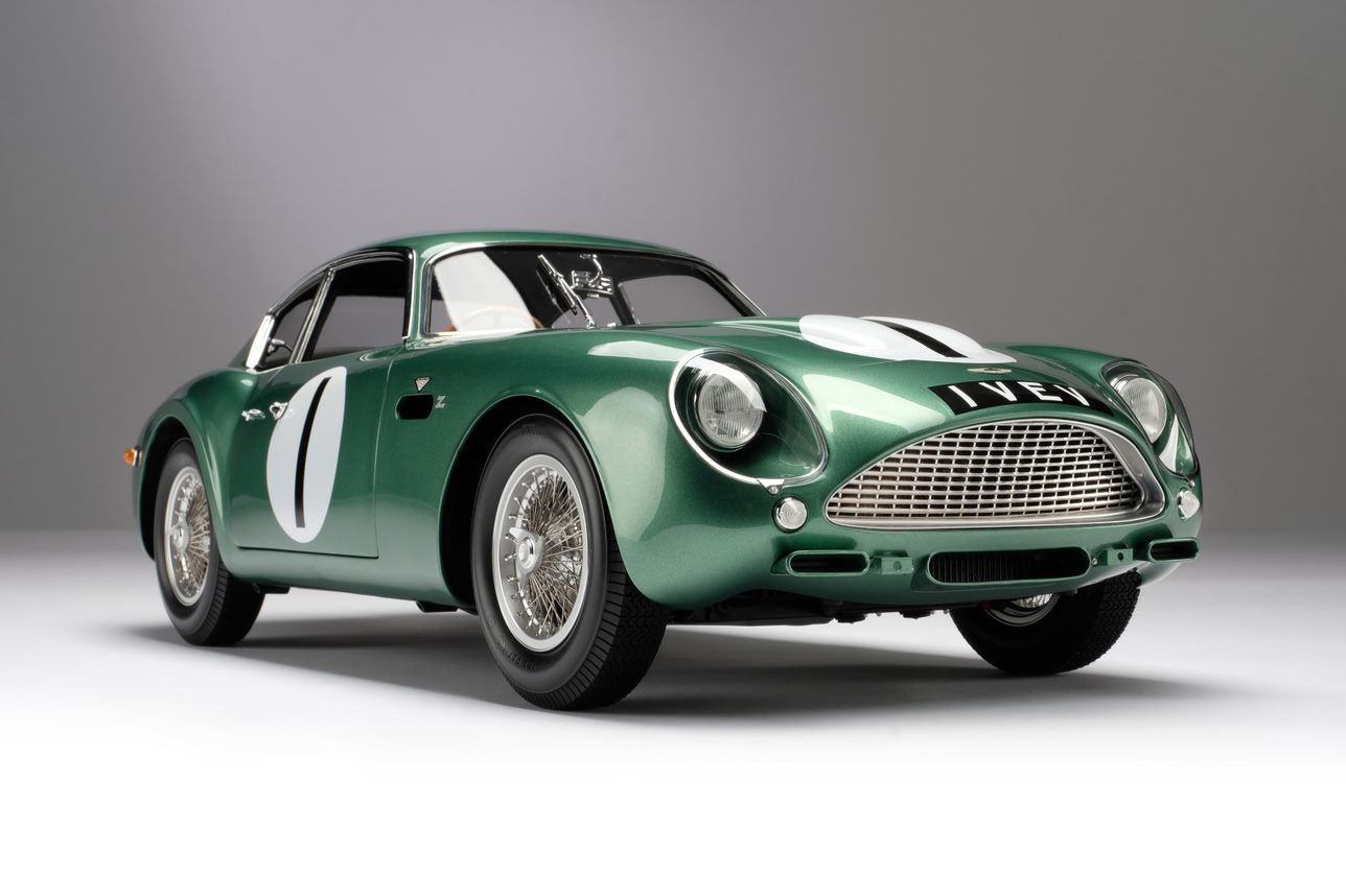 Amalgam 1:8 Aston Martin DB4 GT Zagato 1 VEV