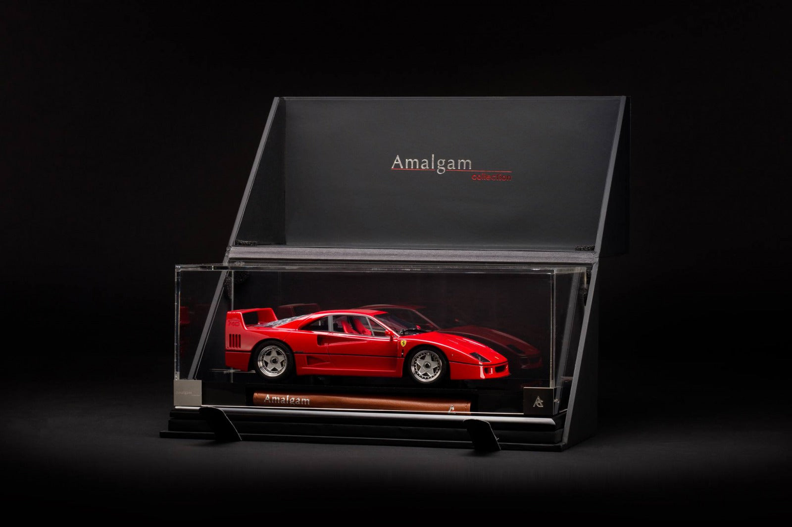 Amalgama Ferrari F40 escala 1:18
