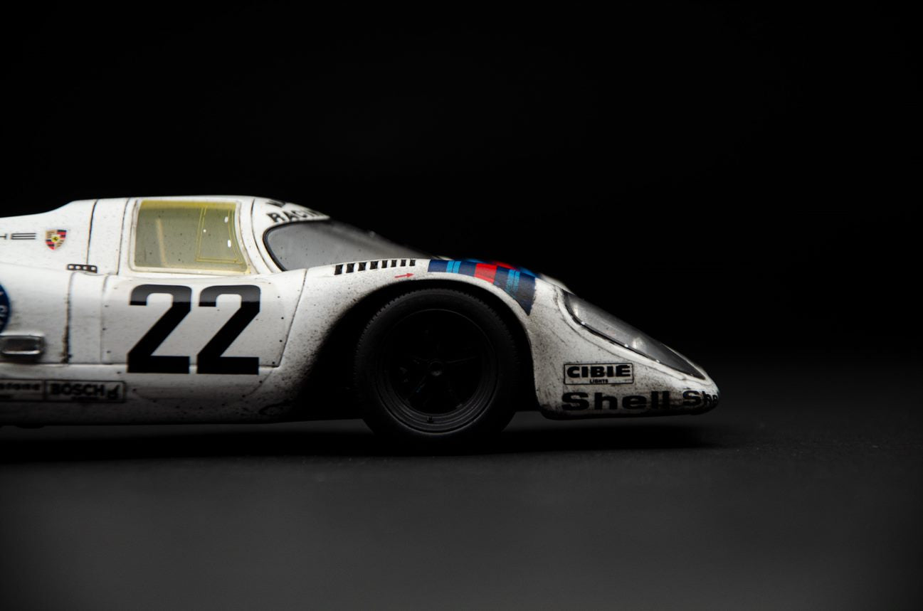 Amalgam 1:18 scale Porsche 917K #22 1971 - RACE WEATHERED