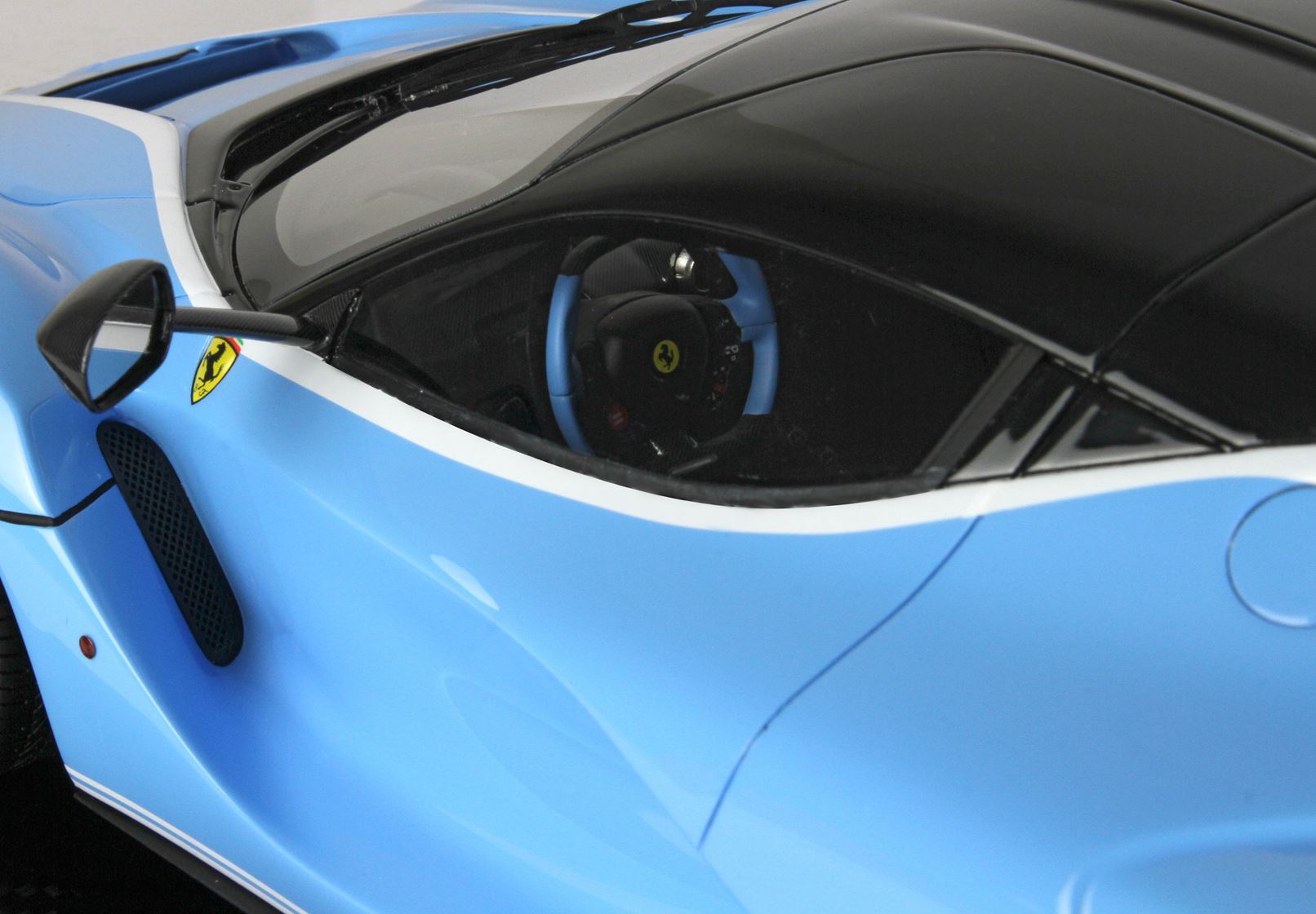 BBR 1:12 scale La Ferrari baby blue