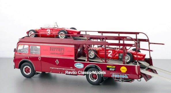 CMC M084 1:18 Ferrari Race Transporter