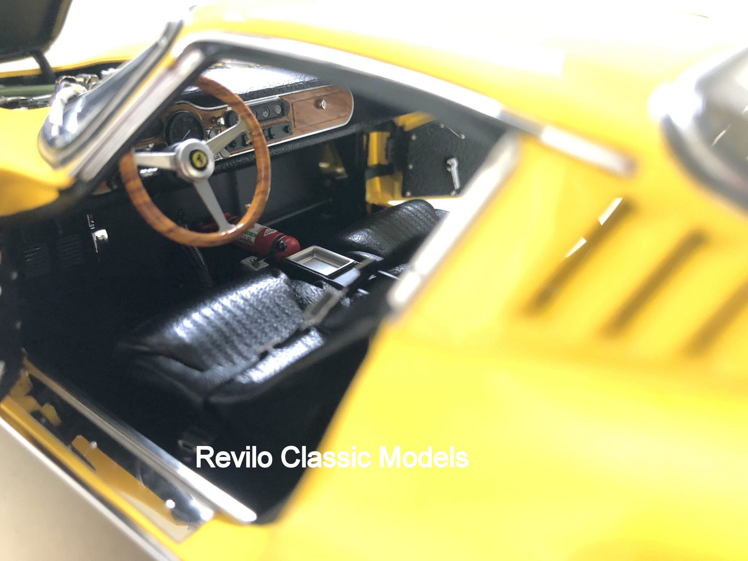 CMC M240 1:18 Ferrari 275 GTB/C Modena Yellow Limited Edition