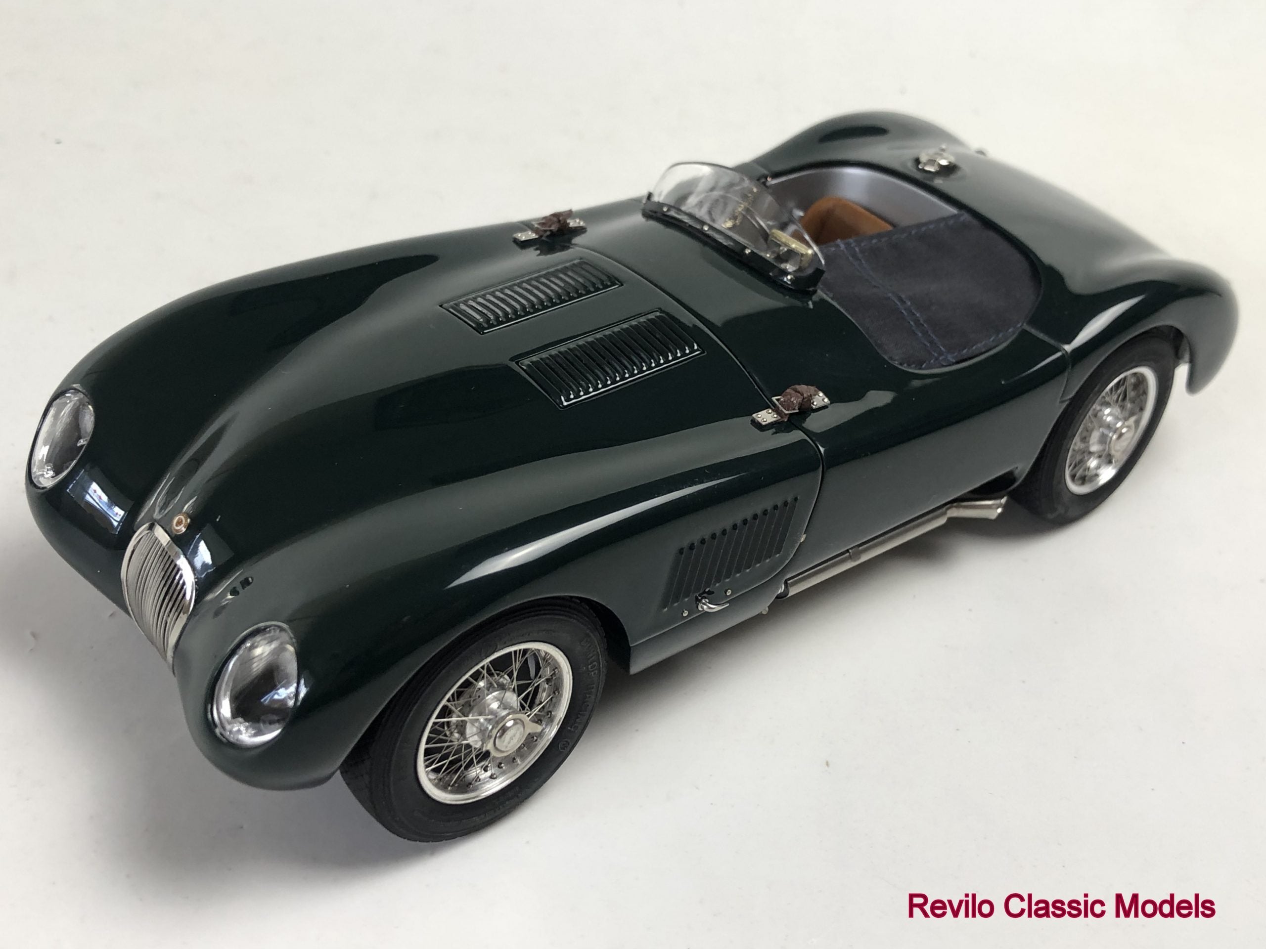 CMC M191 1952 1:18 Jaguar C Type British Racing Green