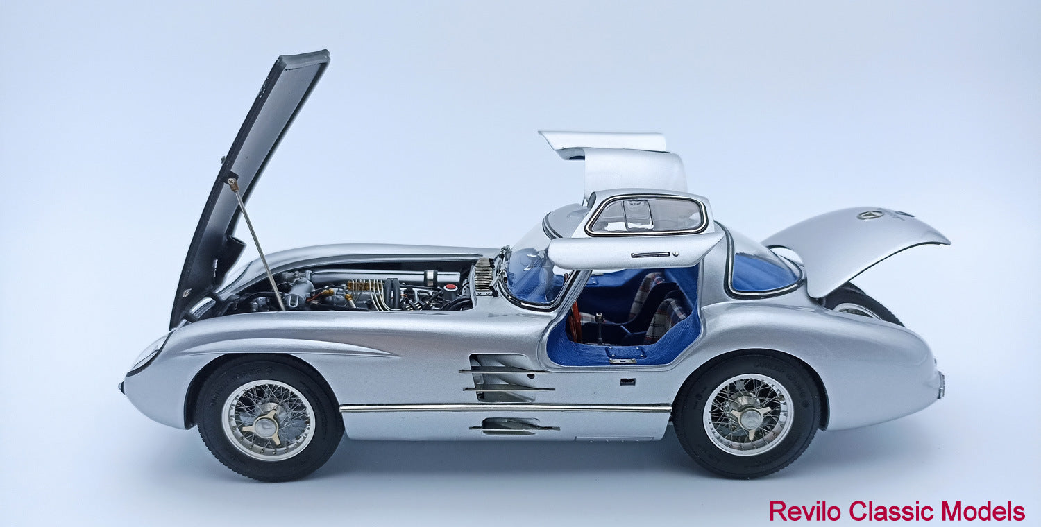 CMC 1:18 Mercedes 300 SLR Uhlenhaut coupe M245 T1