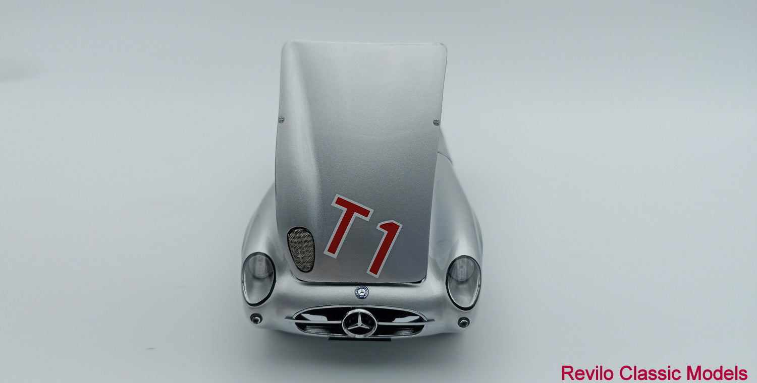 CMC 1:18 Mercedes 300 SLR Uhlenhaut coupe M245 T1