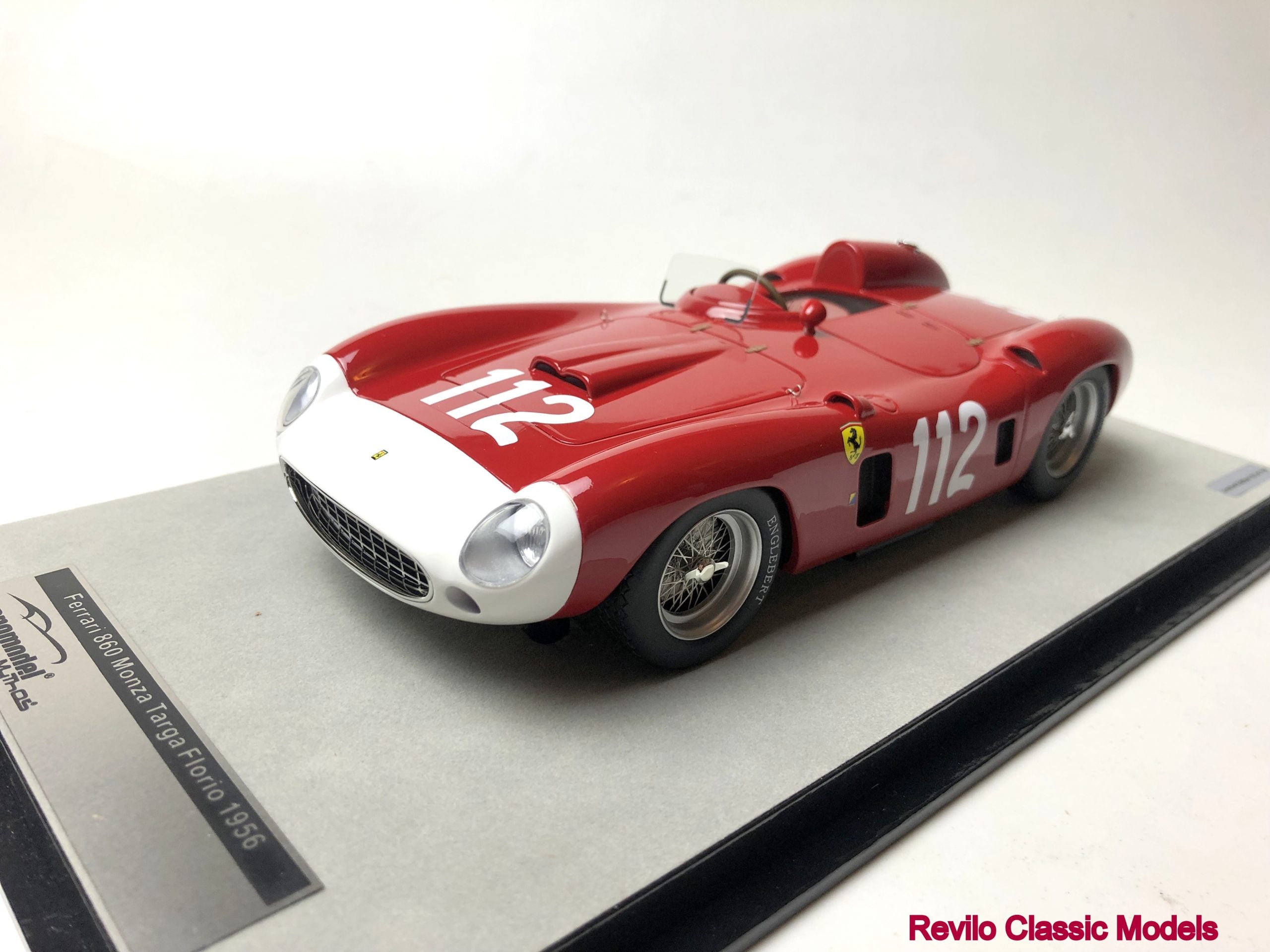 Ferrari 860 Monza Targa Florio 1956 escala 1:18