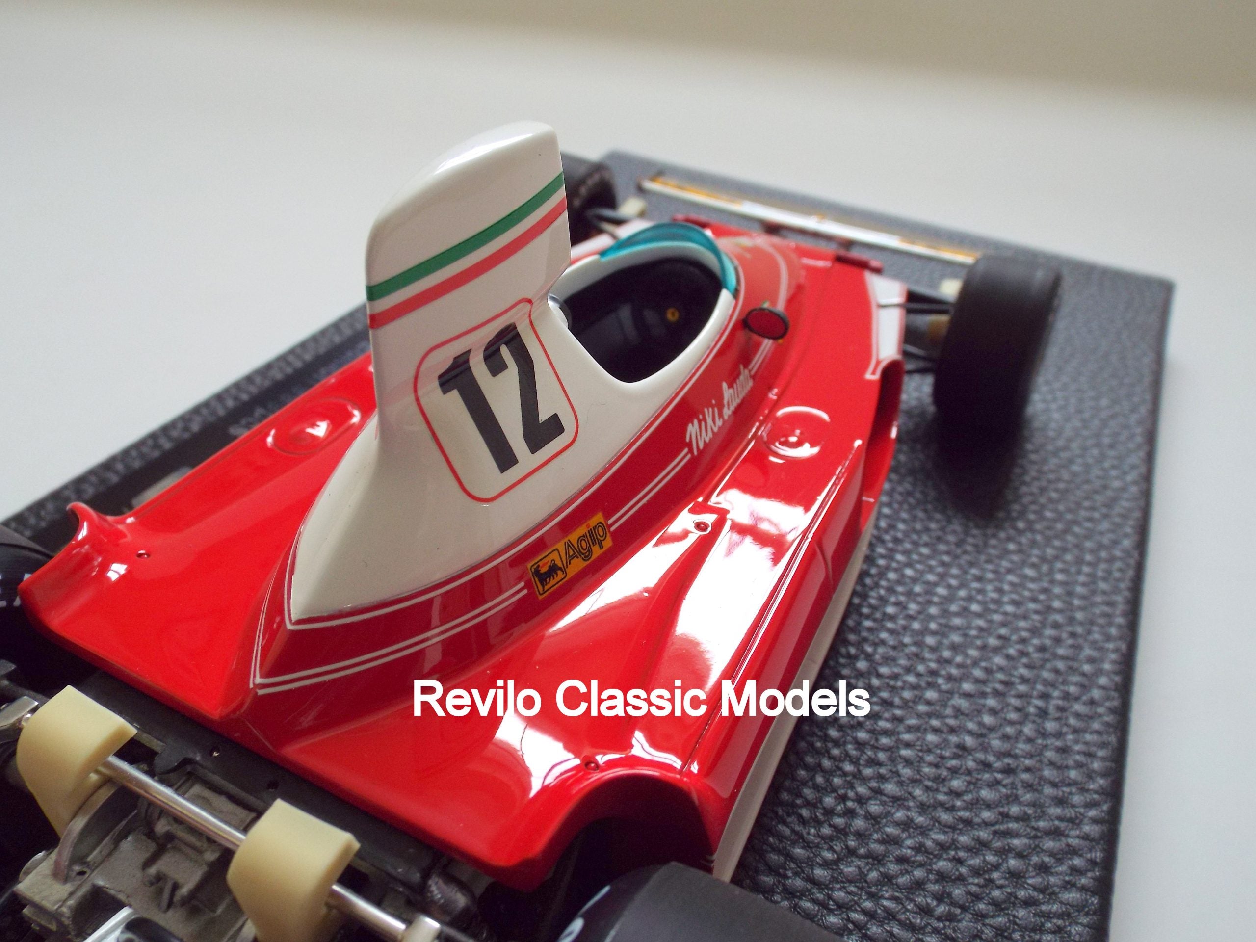 1:18 Ferrari 312 T Niki Lauda #12