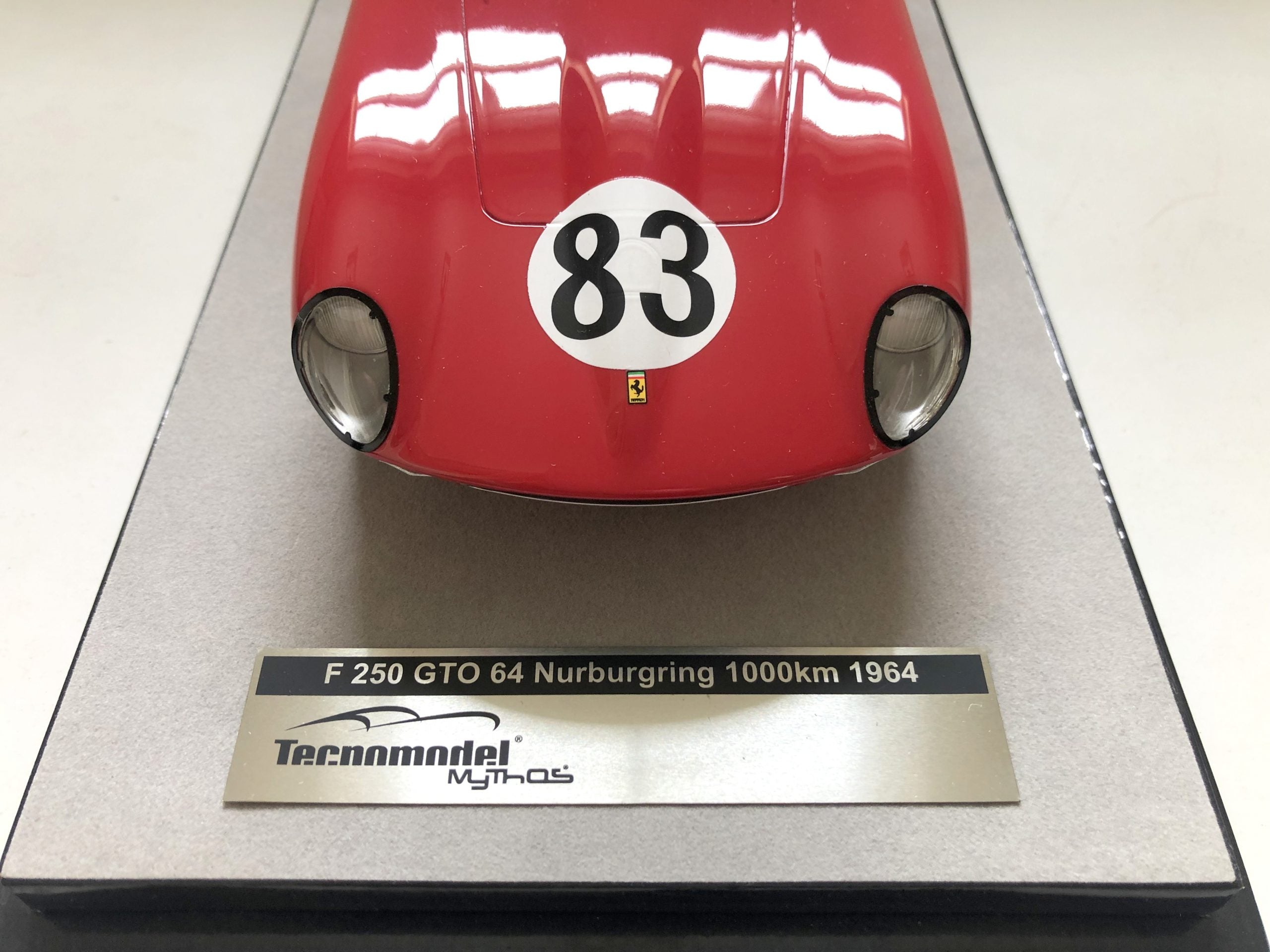 Ferrari 250GTO escala 1:18 1964 Nurburgring 1000kms