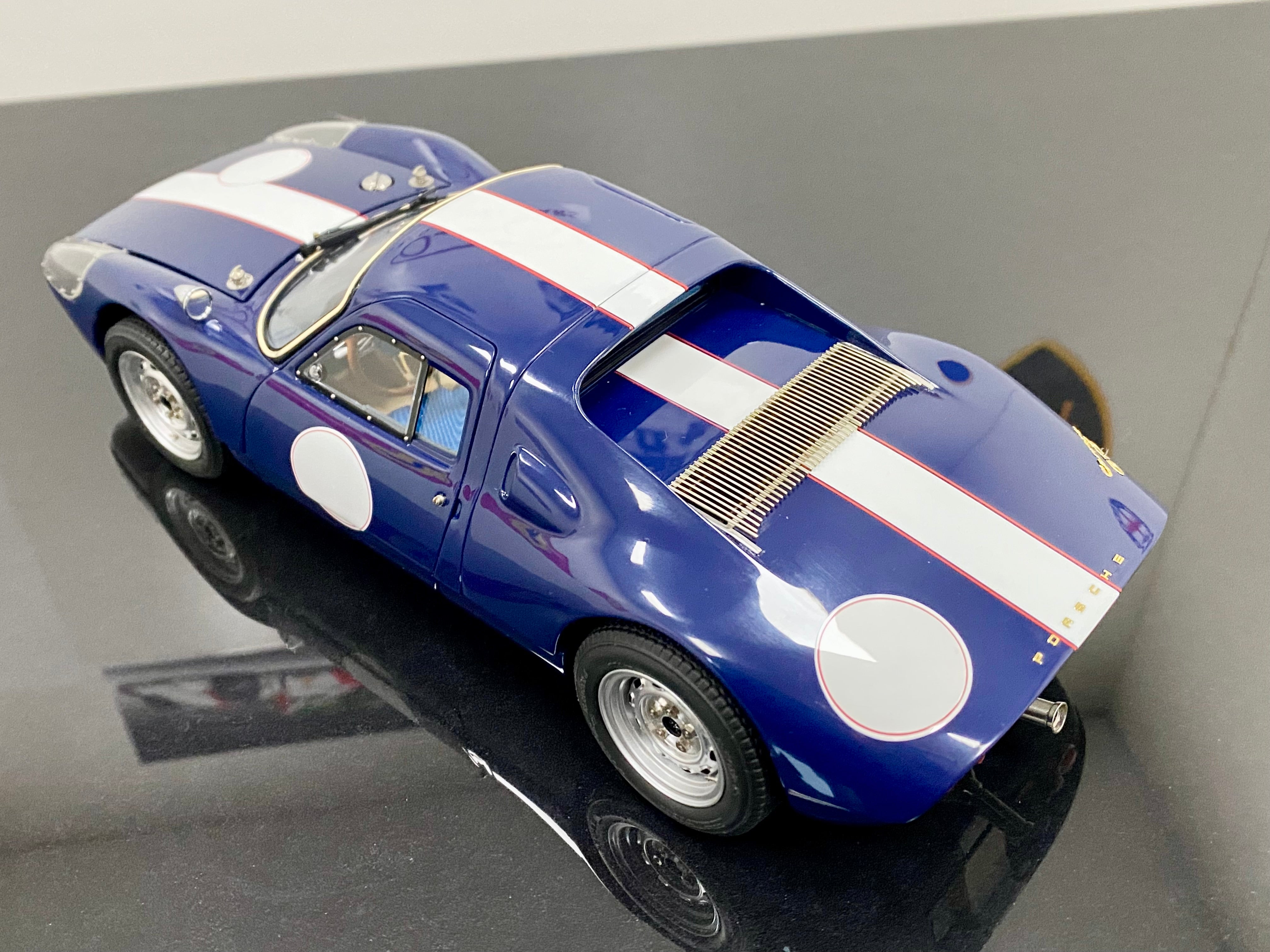 CMC 1:18 scale Porsche 904 GTS M237 Bonhams, Scottsdale 2017