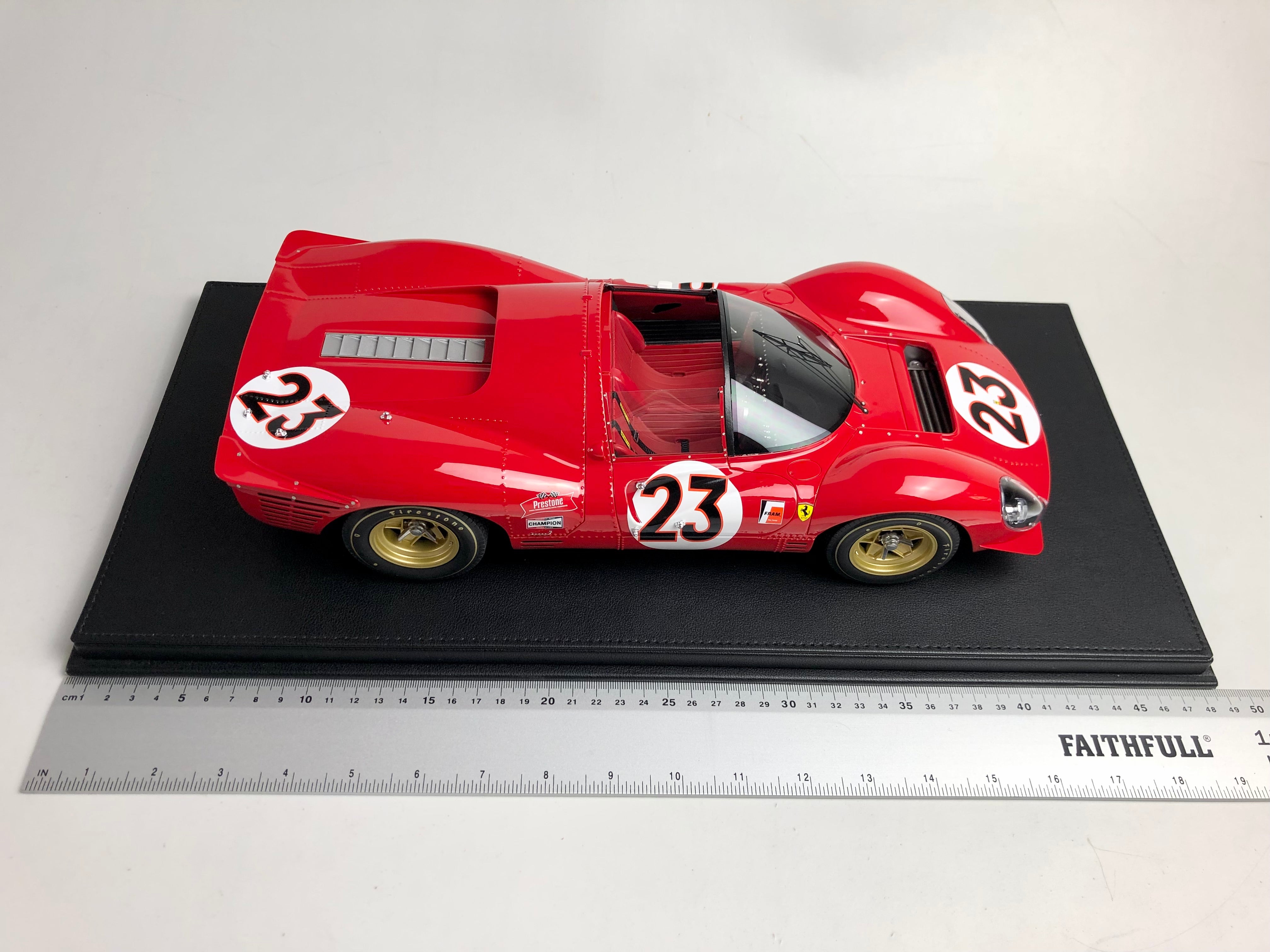 Ferrari 330 P4 1:12 scale