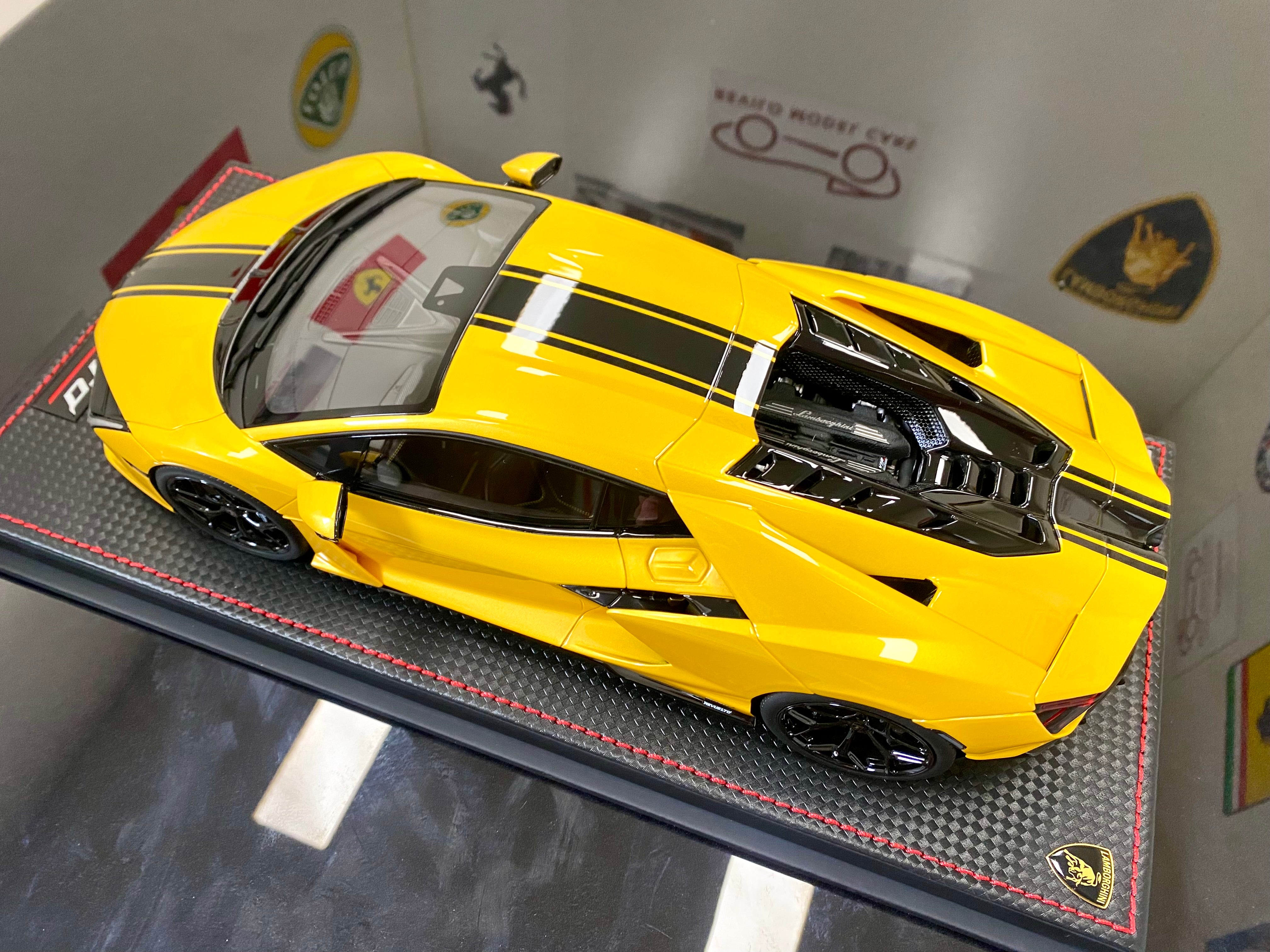 MR Collection Lamborghini Revuelto 1:18 scale Limited Edition
