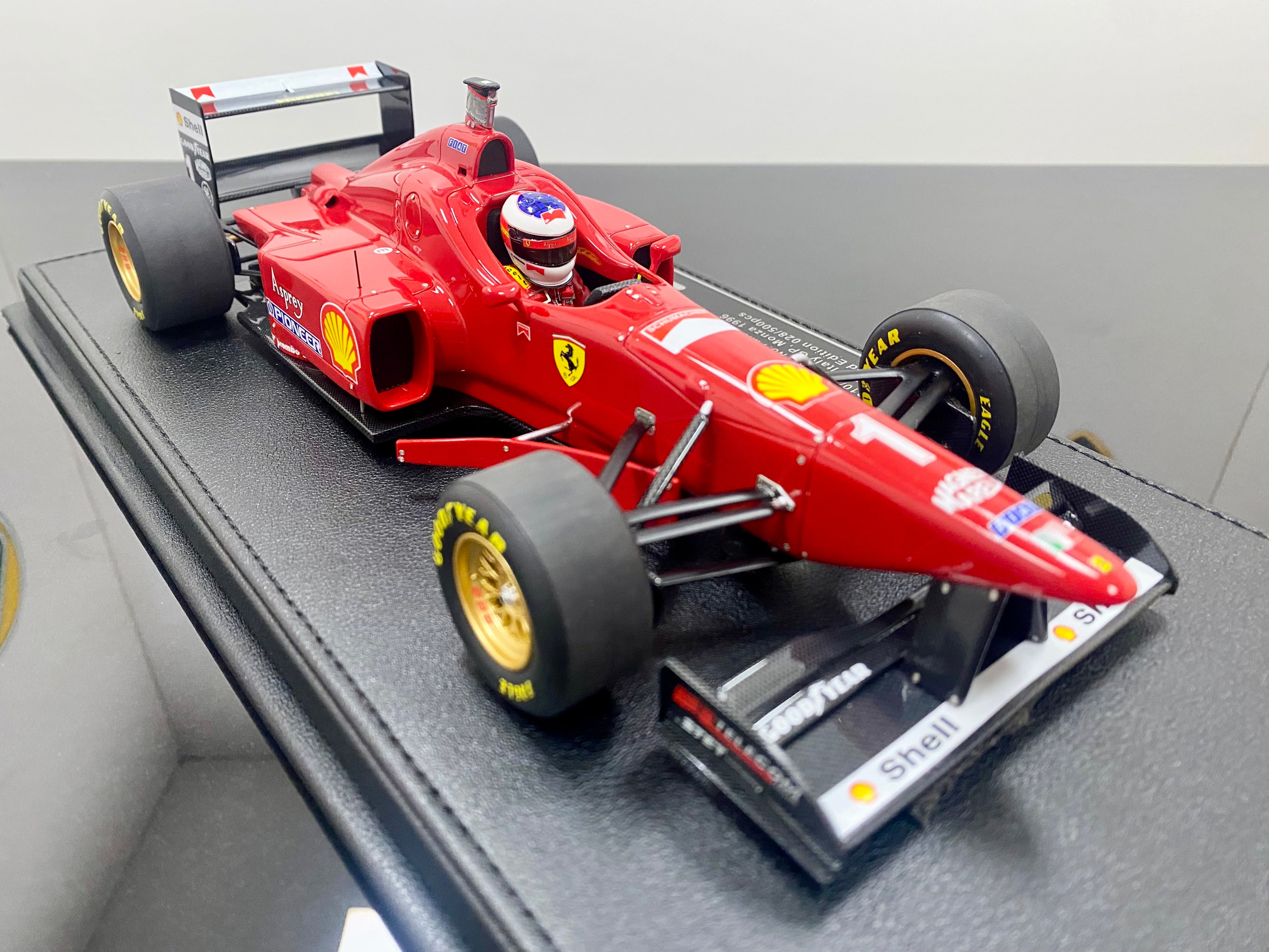 GP Replicas 1:18 scale Ferrari F310/2 1996 #1 Schumacher Italian GP winner