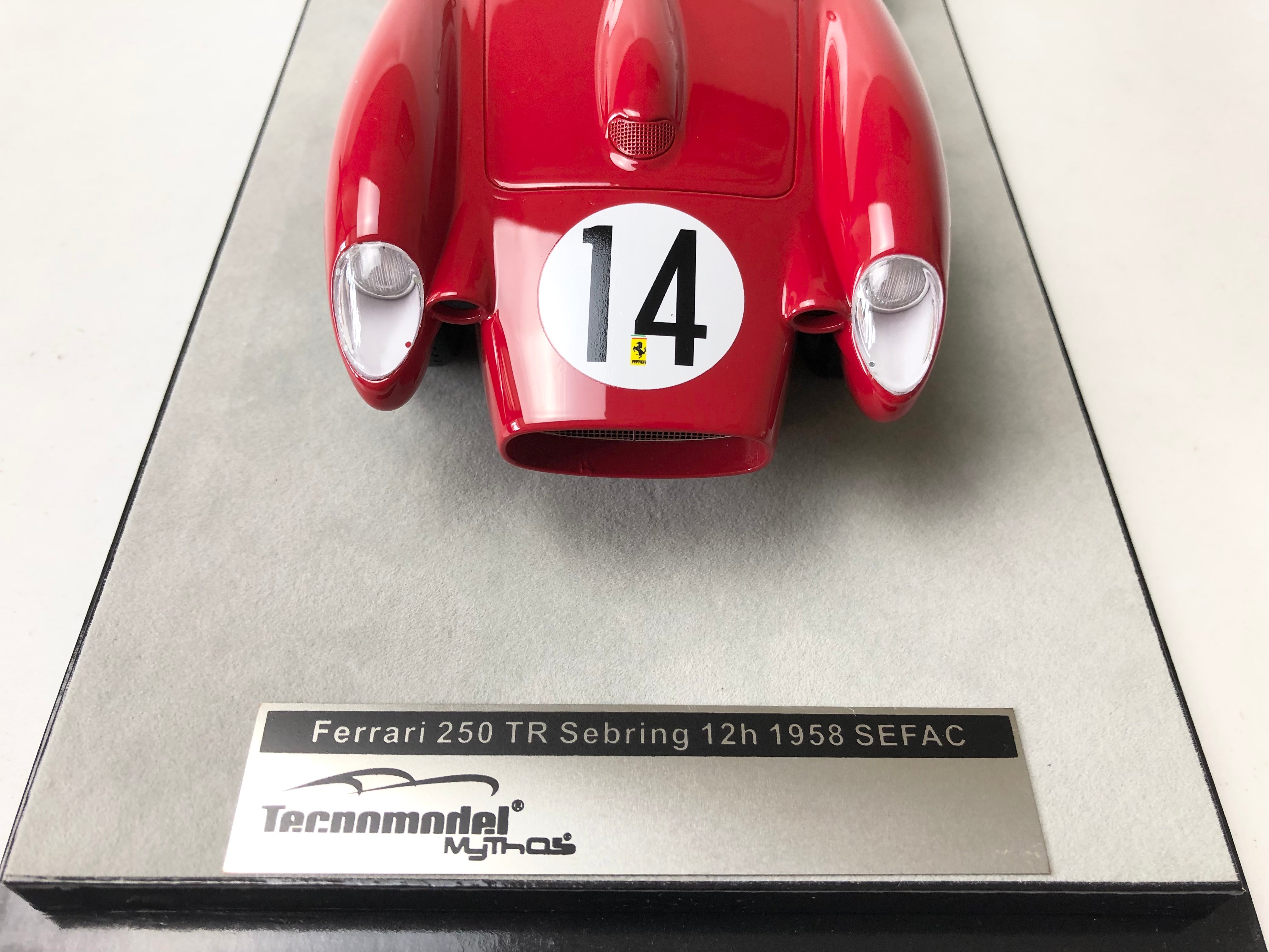 1:18 scale 1958 Ferrari TR58 Sebring 12 Hour winner