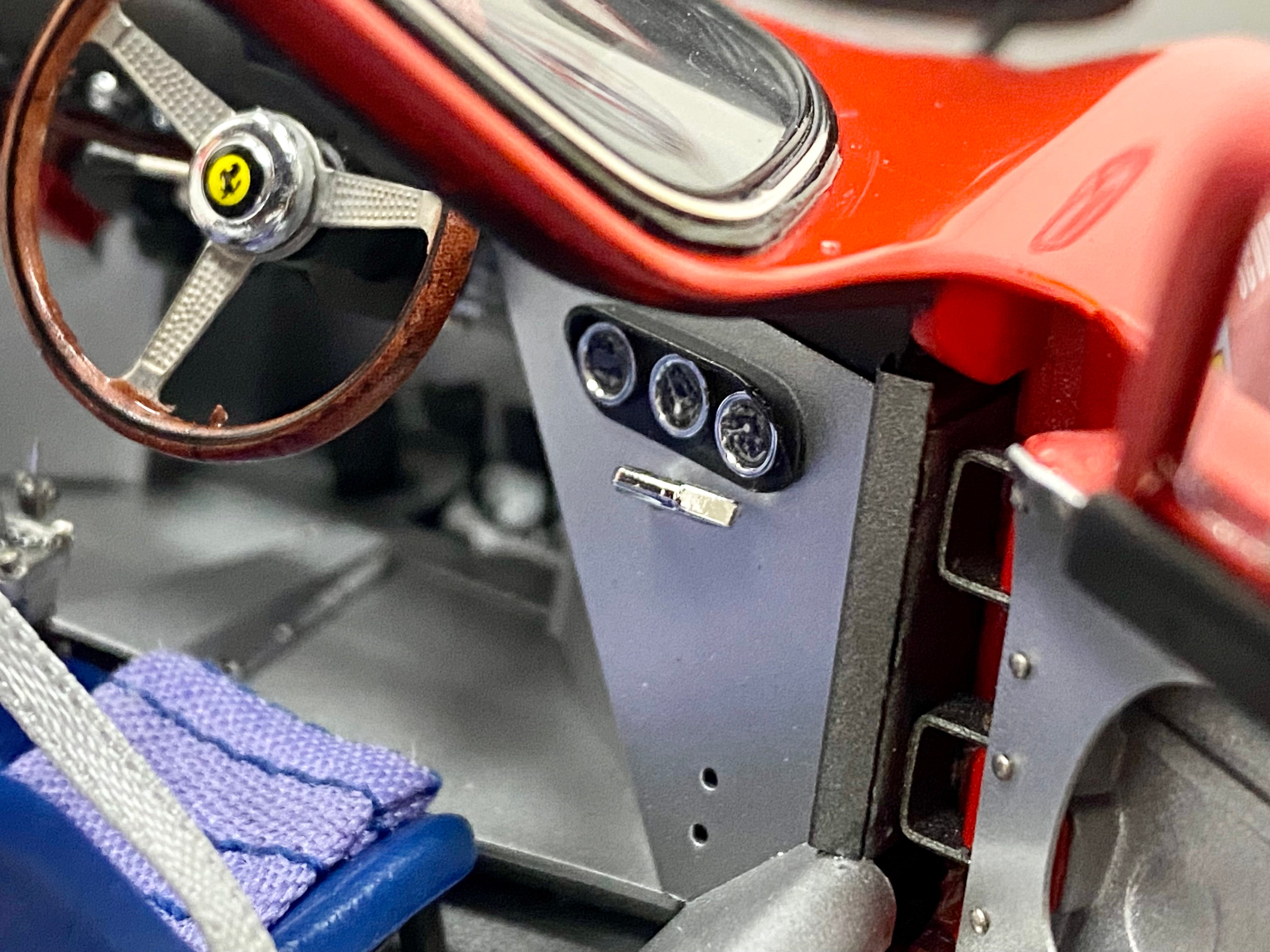 CMC 1:18 scale Ferrari 250 LM M263 #21 Le Mans 1965
