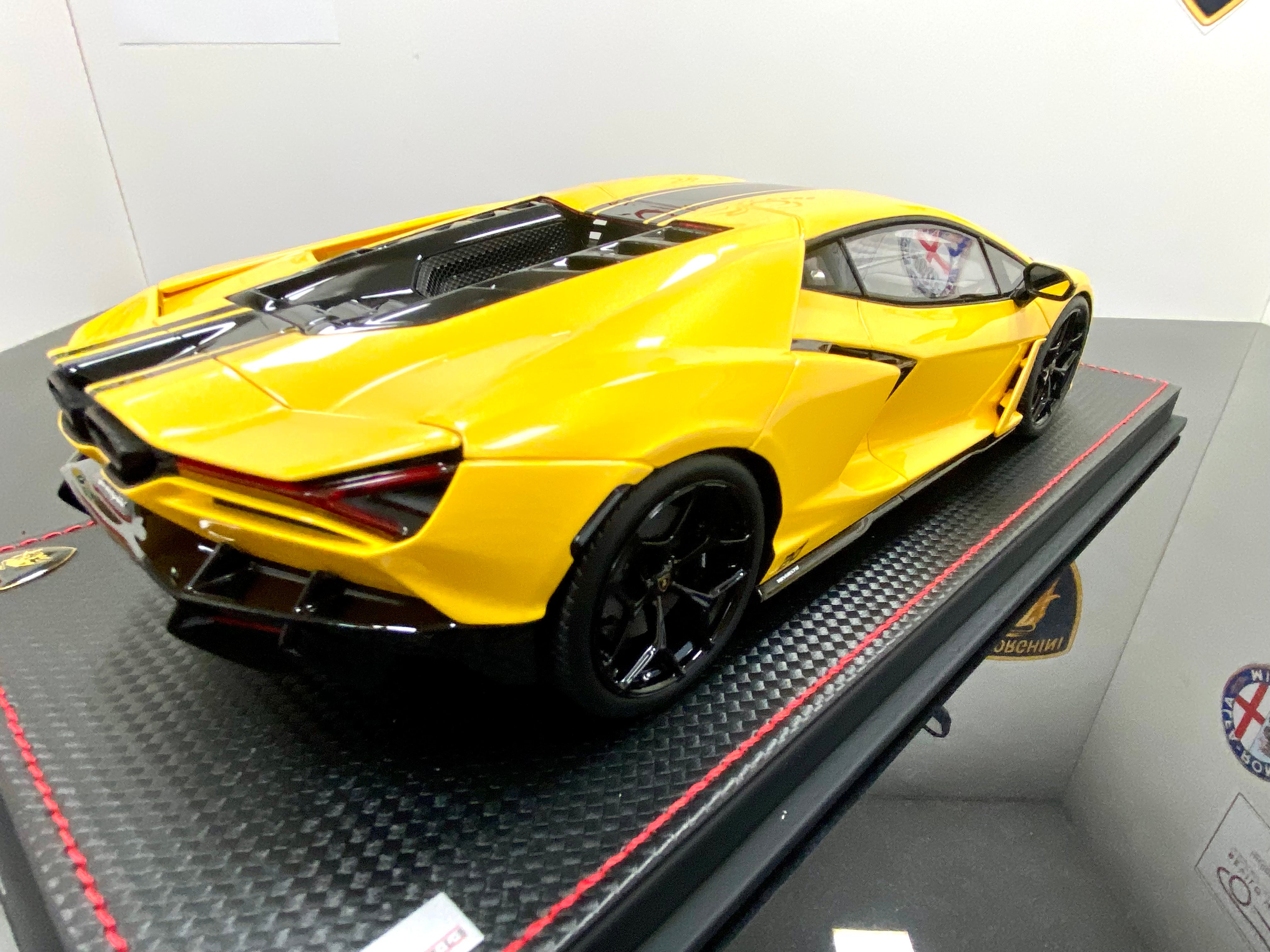 MR Collection Lamborghini Revuelto 1:18 scale Limited Edition
