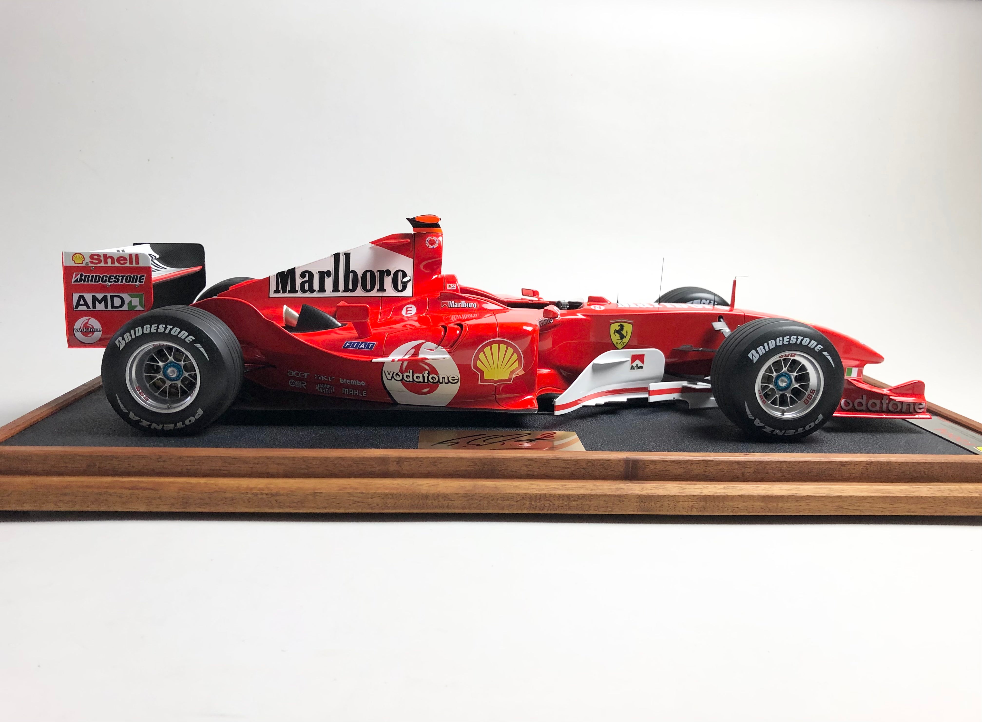 Amalgama escala 1:8 Ferrari F1 2012 Alonso #5