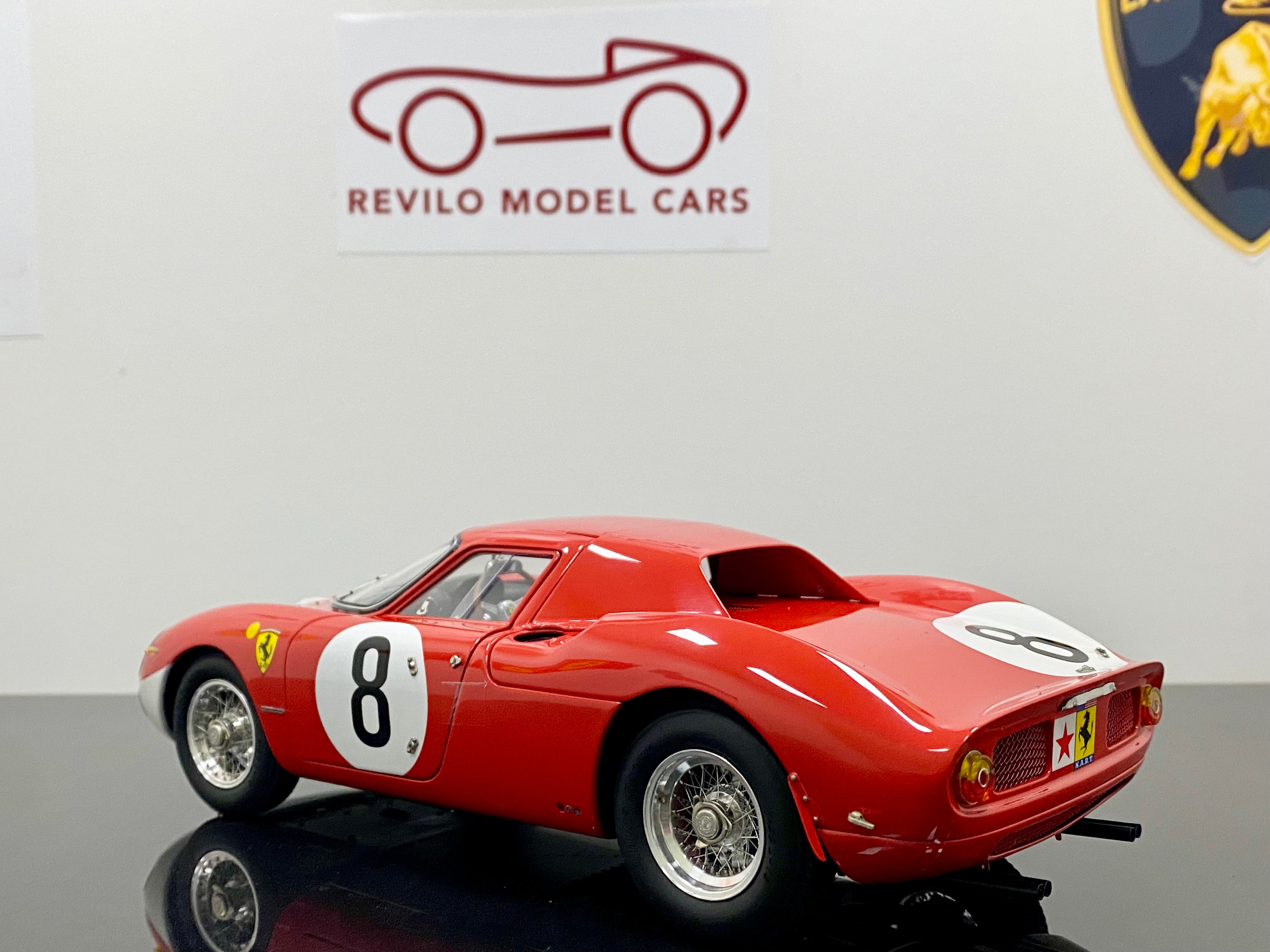 IN STOCK! CMC 1:18 scale Ferrari 250 LM M262 2nd Reims 12 hr 1964 #8