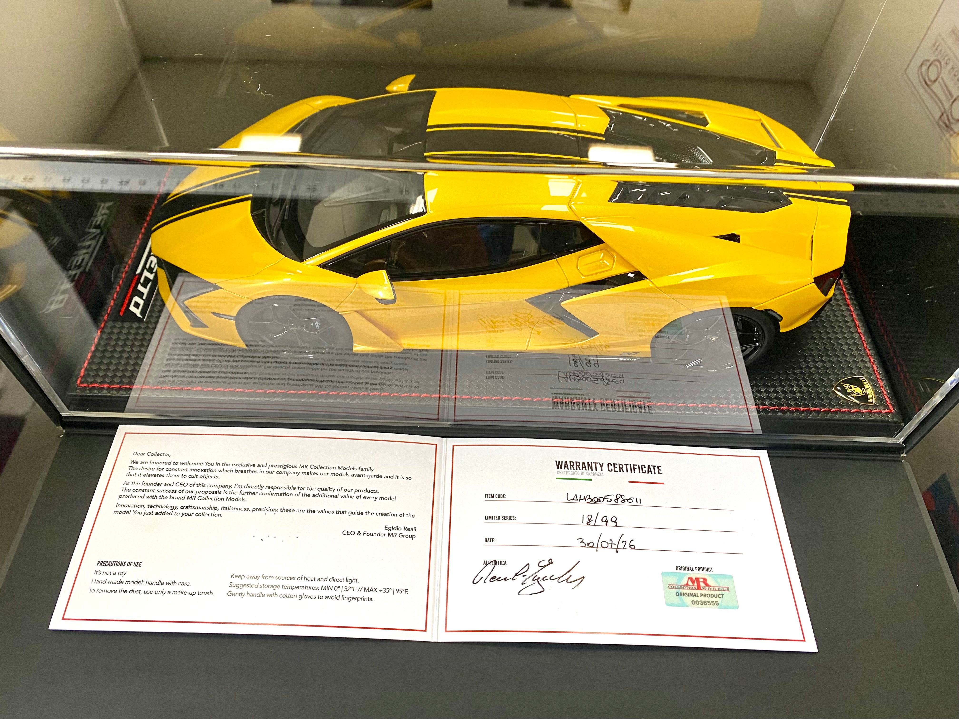 MR Collection Lamborghini Revuelto 1:18 scale Limited Edition