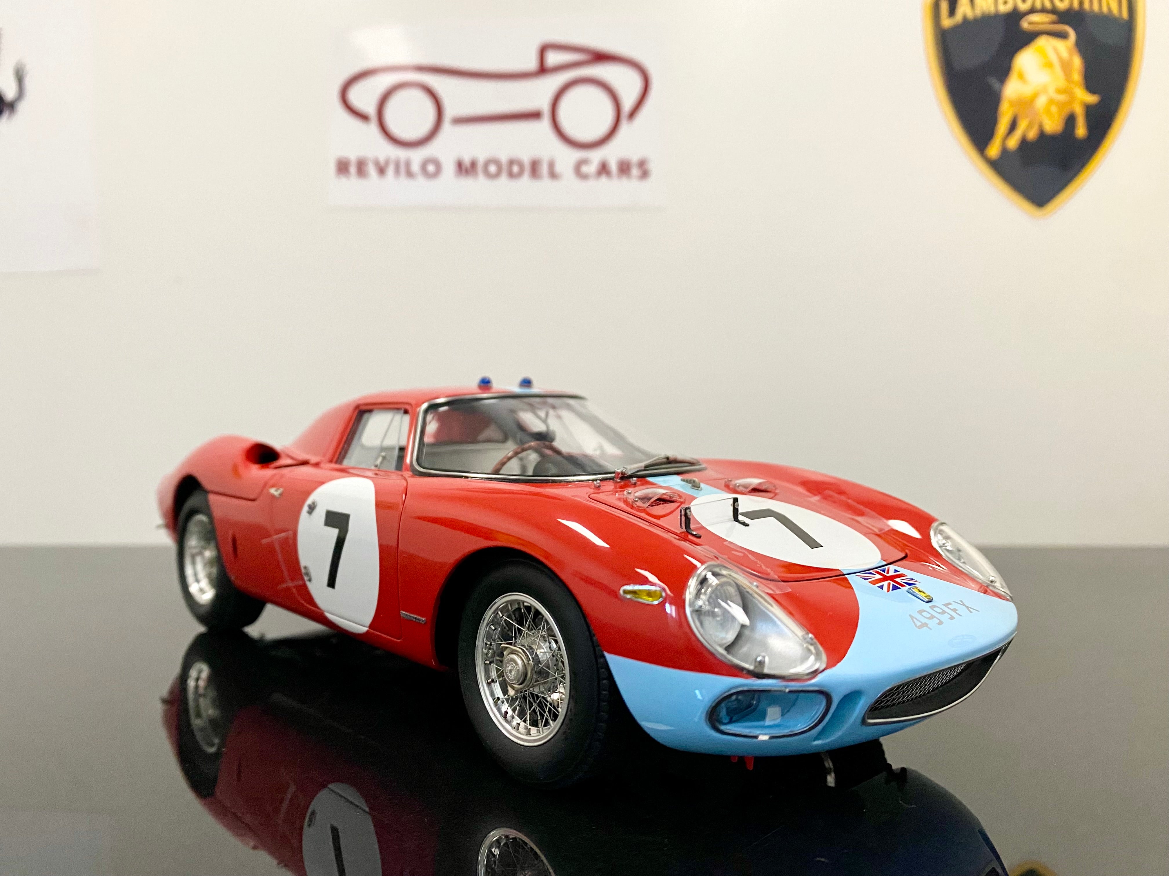 CMC 1:18 scale Ferrari 250 LM M261 winner Reims 12 hr 1964 #7
