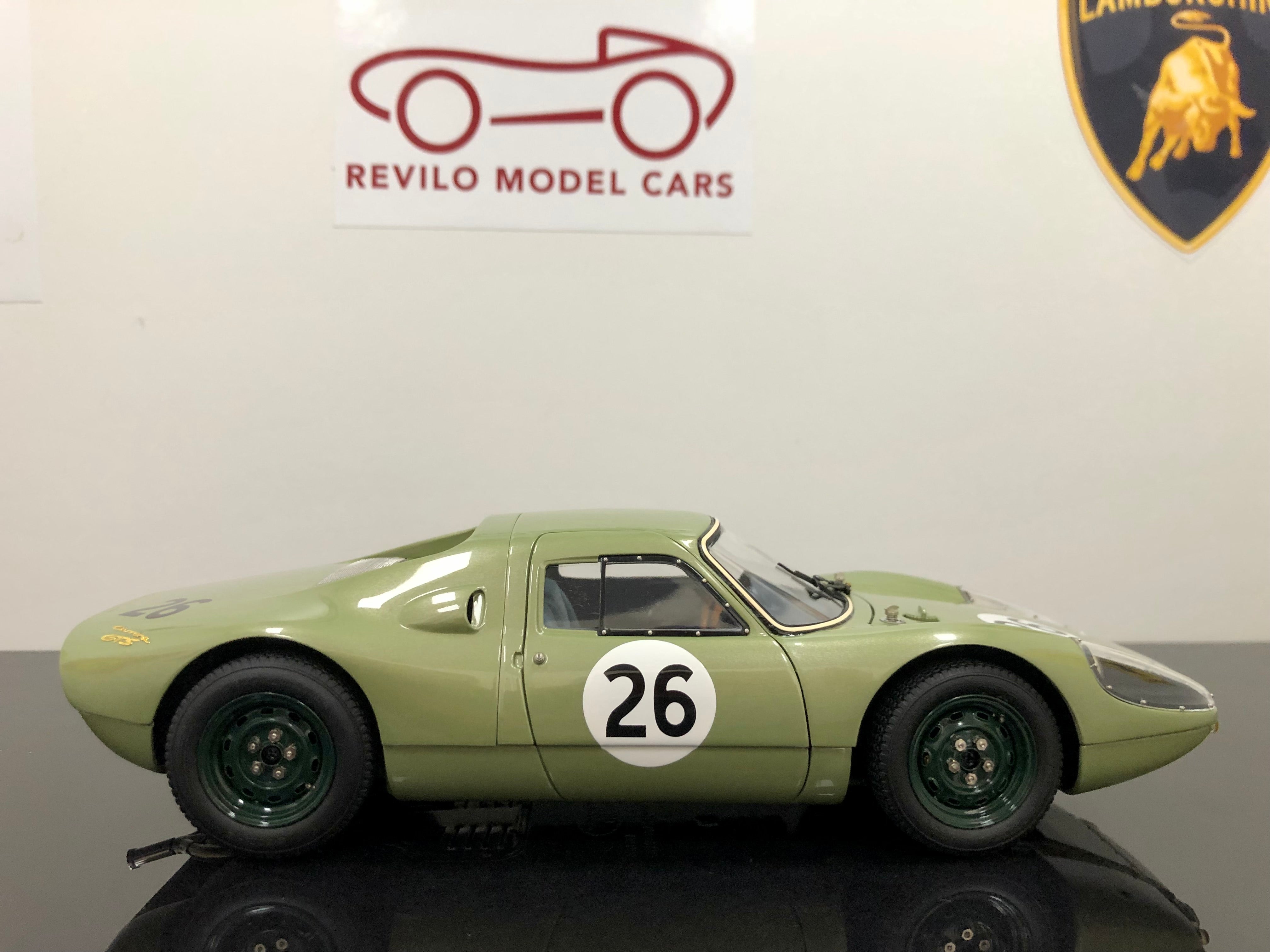 CMC 1:18 scale Porsche 904 GTS M232 Silverstone 1964 #26