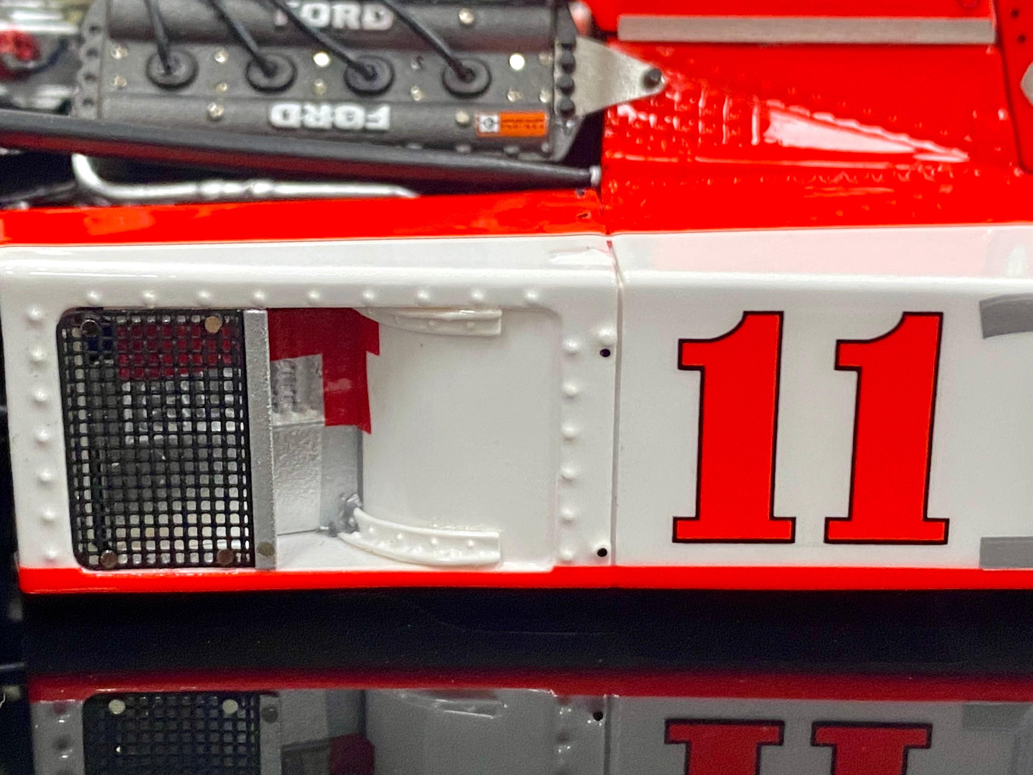 Amalgam 1:18 scale McLaren M23D 1976 James Hunt