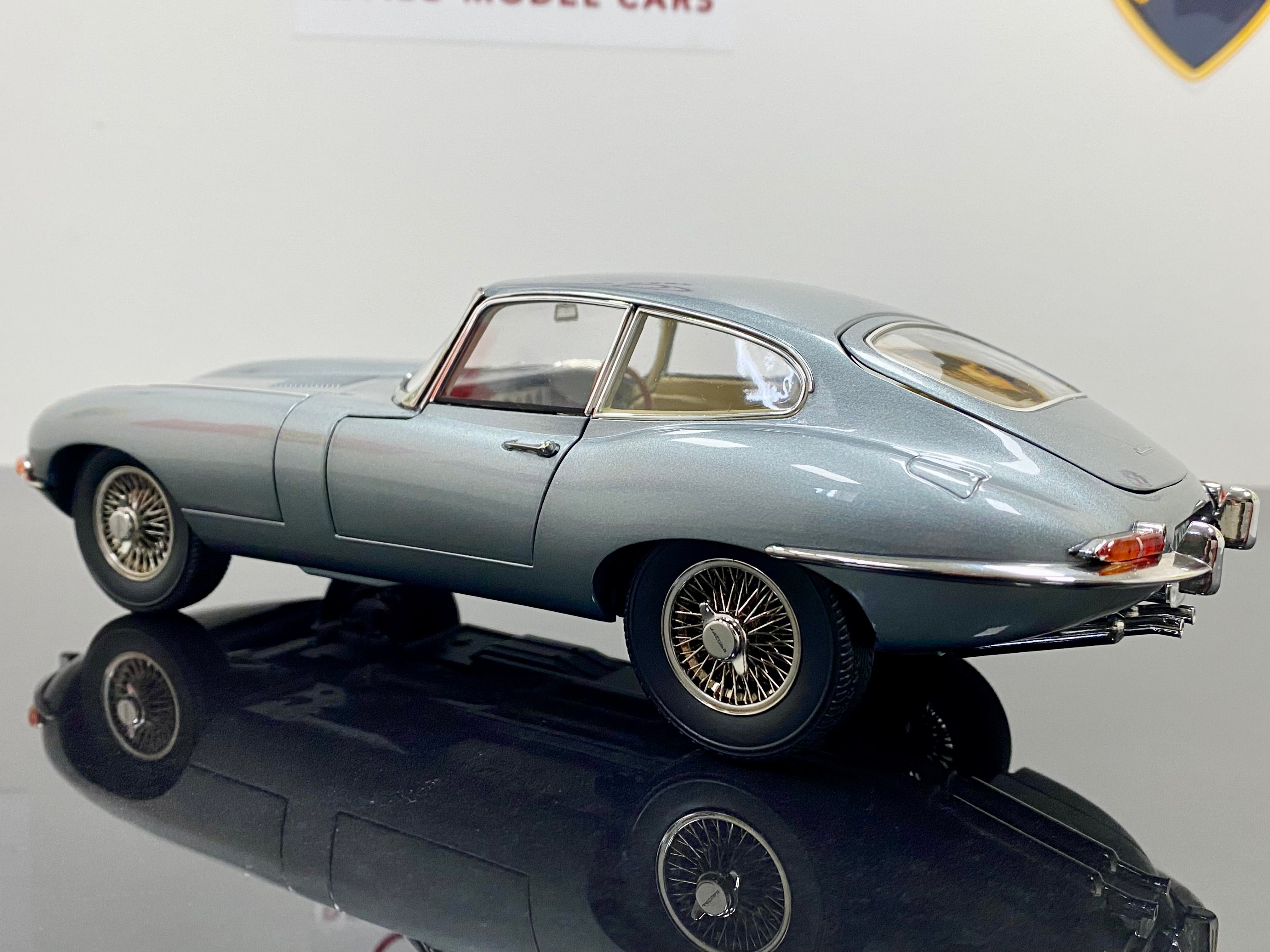Jaguar E Type series 1 FHC 1:18 scale