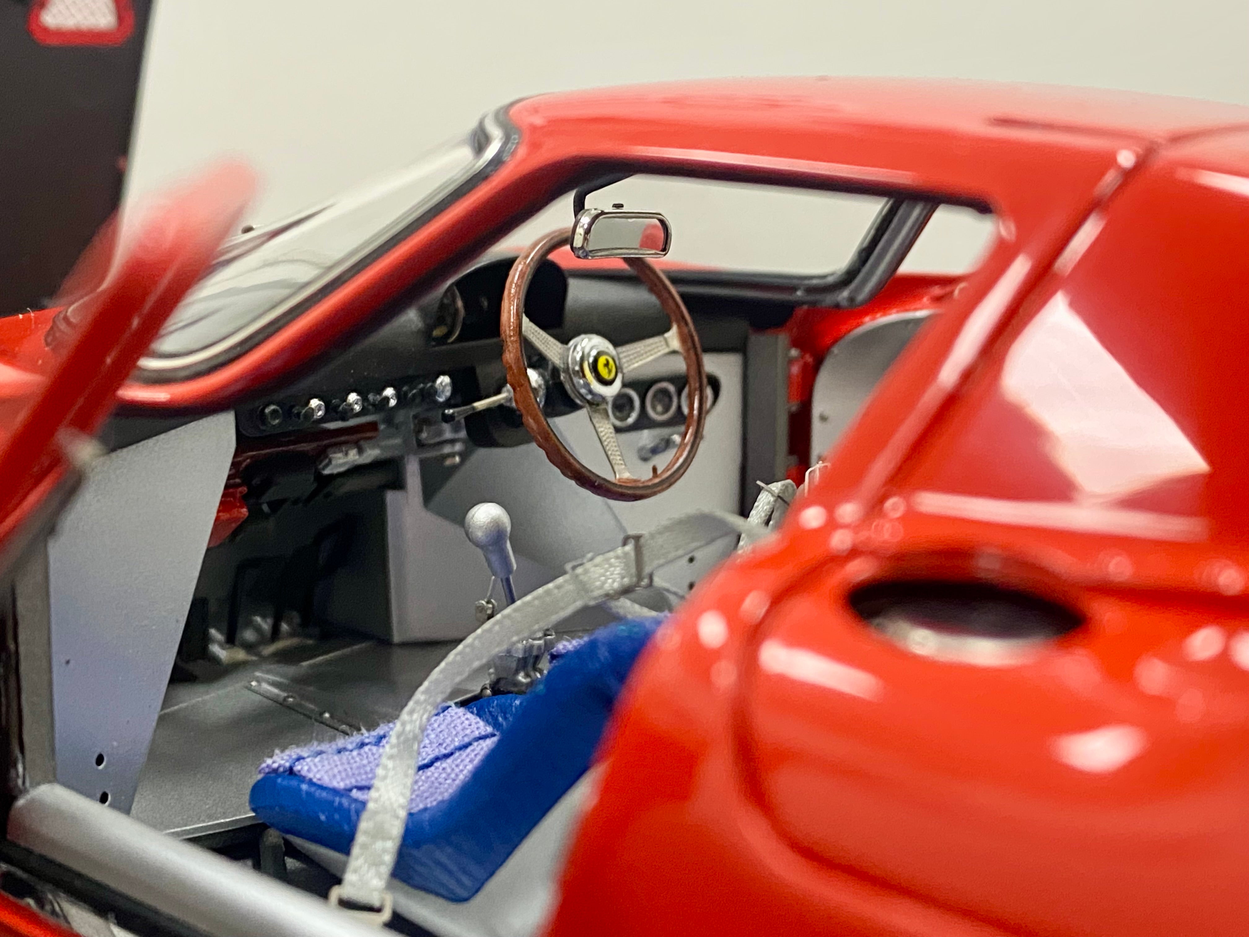 CMC 1:18 scale Ferrari 250 LM M263 #21 Le Mans 1965