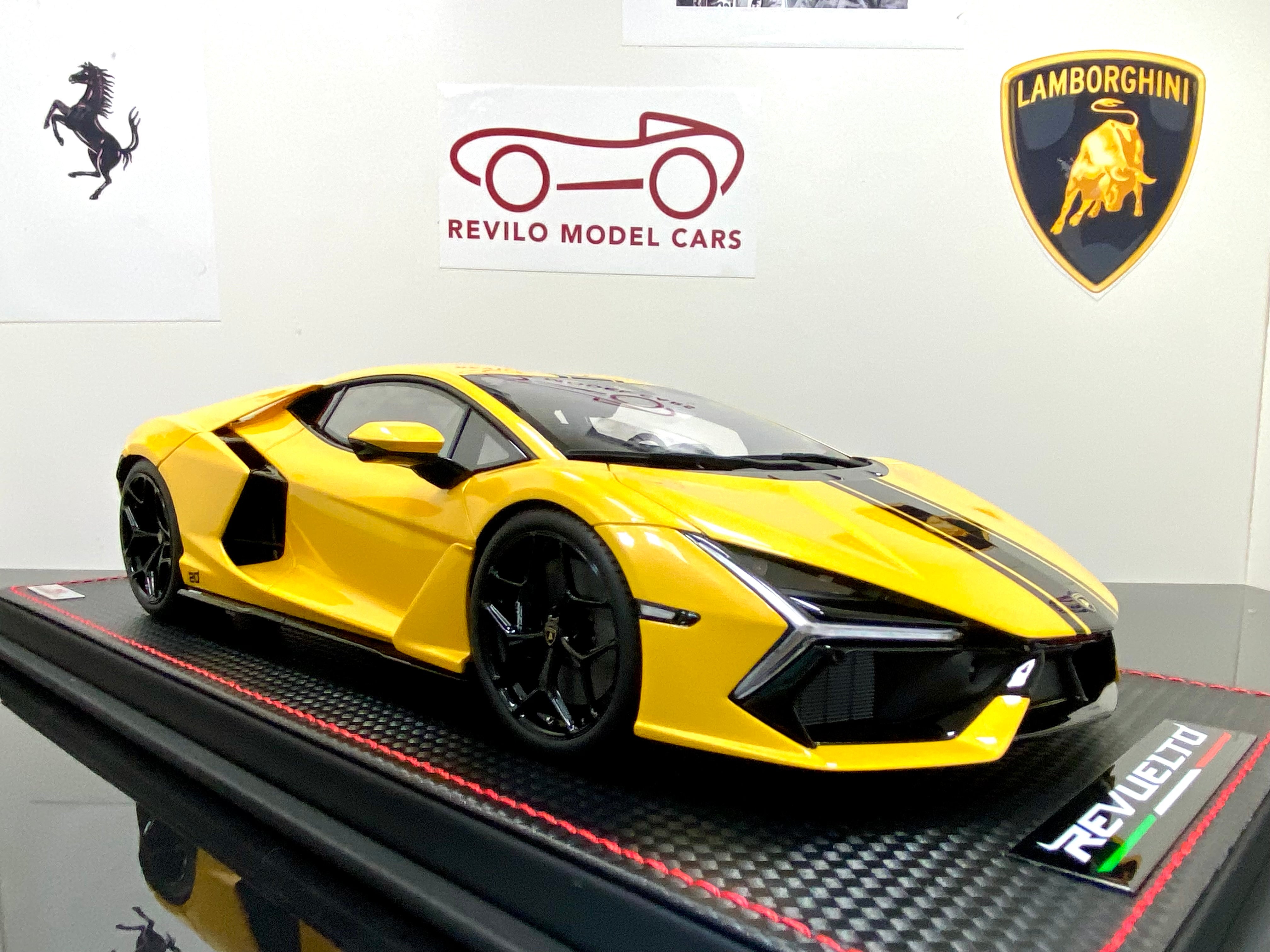 MR Collection Lamborghini Revuelto 1:18 scale Limited Edition