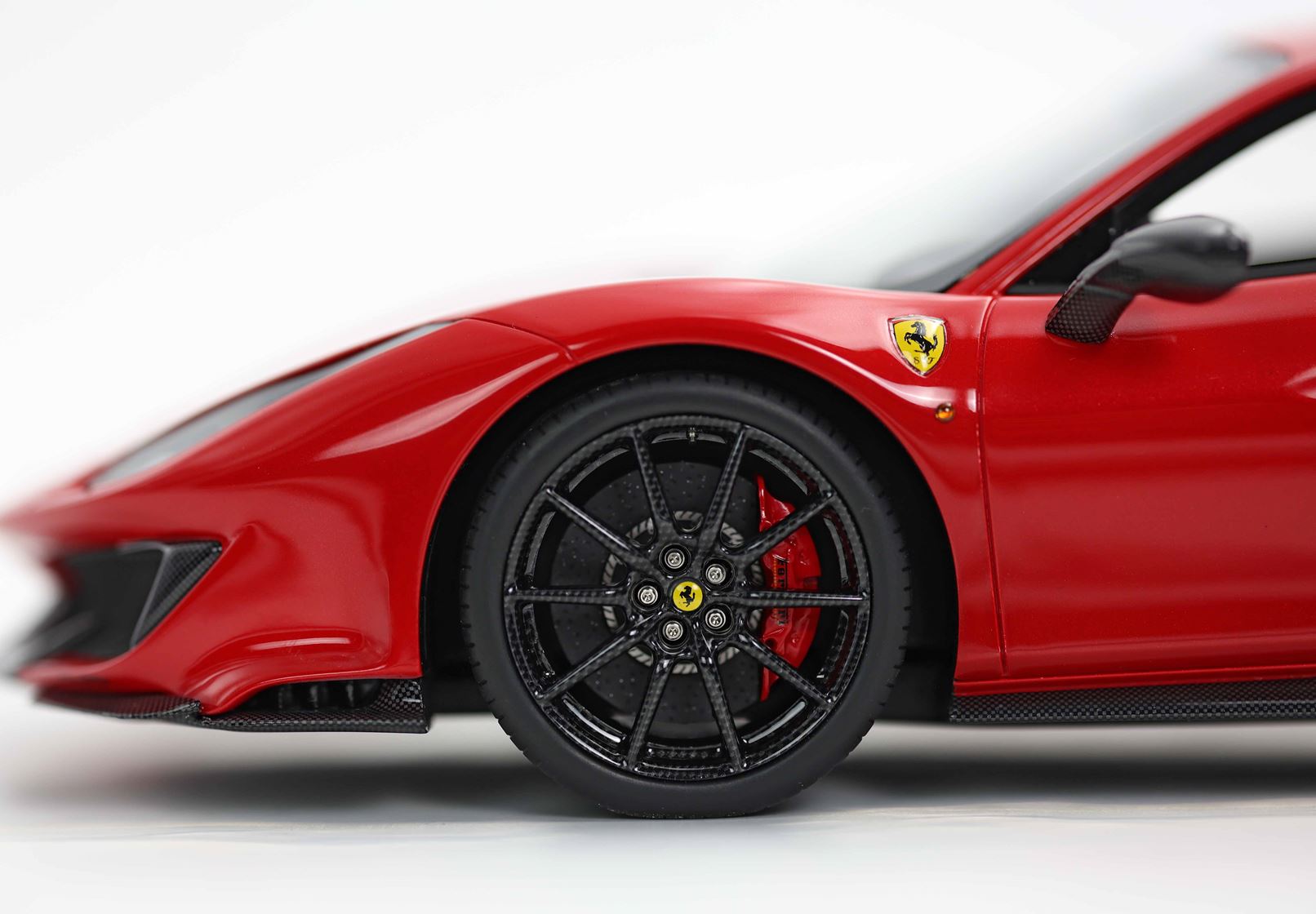 BBR Ferrari 488 Pista 1:18 scale Rosso Corsa carbon wheels