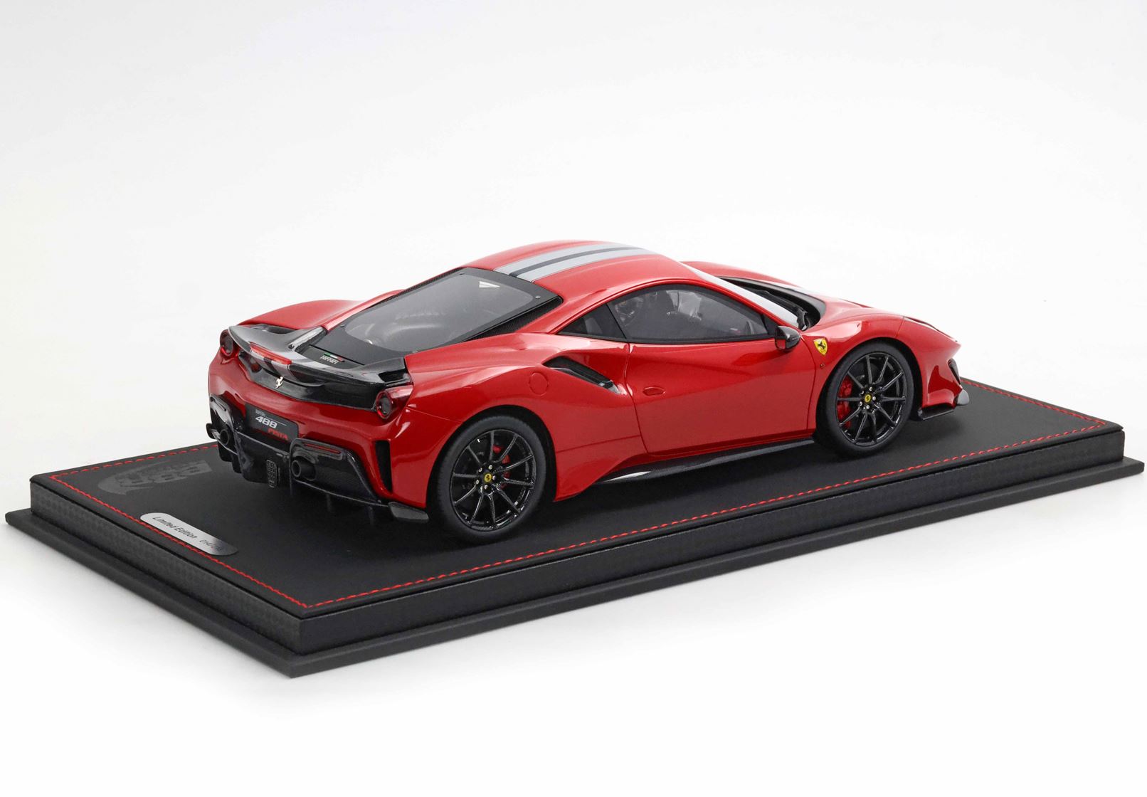 BBR Ferrari 488 Pista 1:18 scale Rosso Corsa carbon wheels