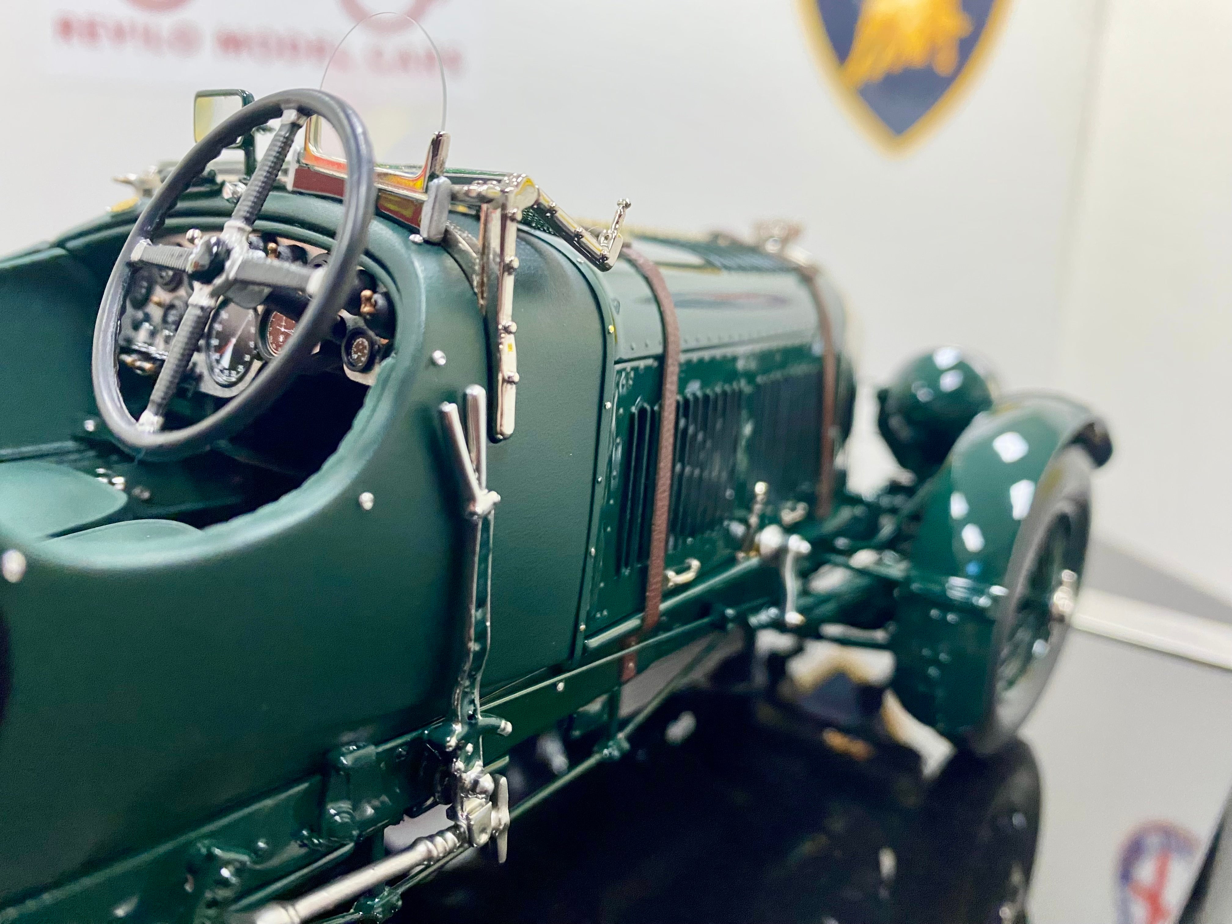 Amalgam 1:18 scale Bentley Blower