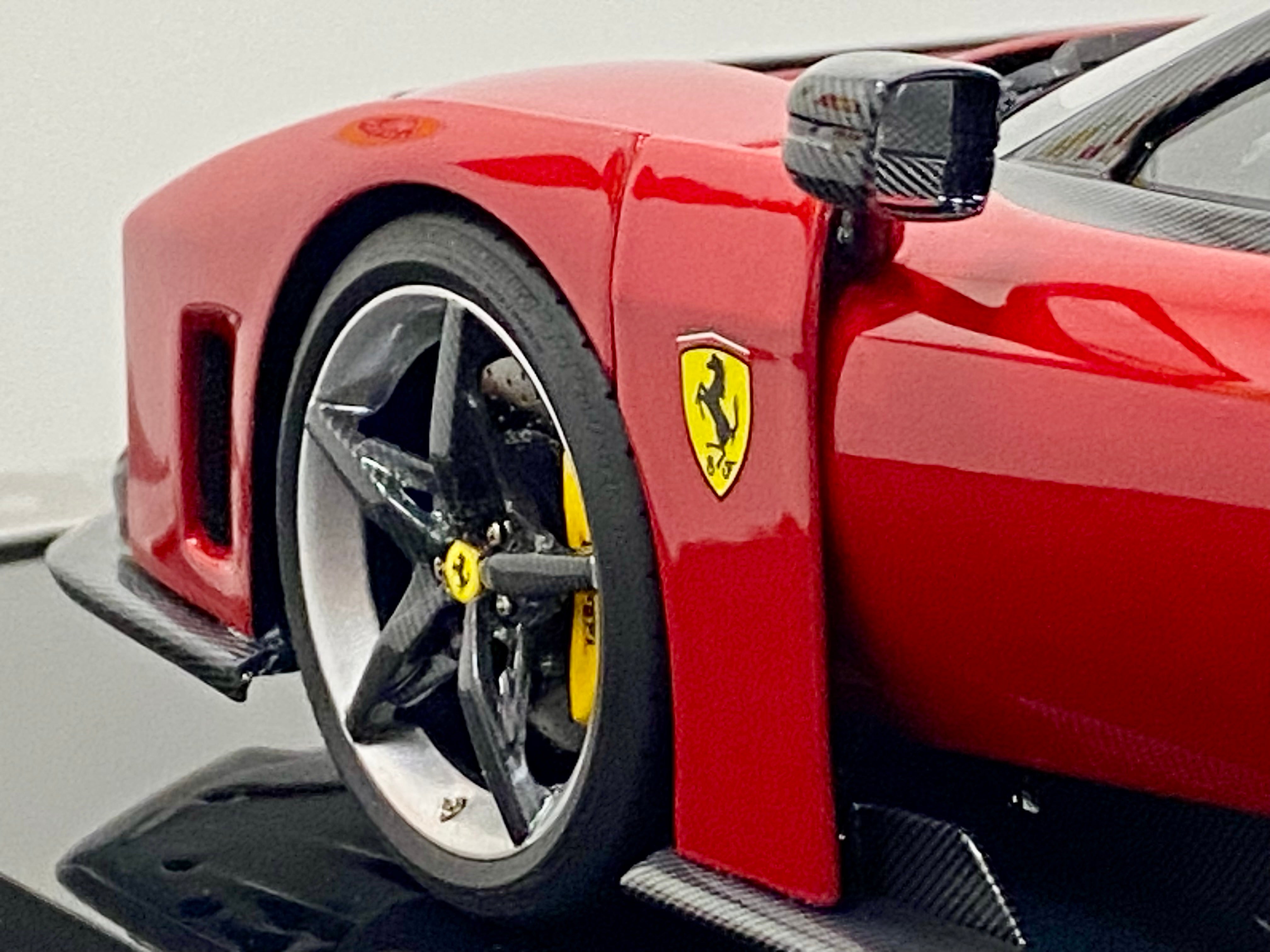 Amalgam Ferrari F80 1:18 scale