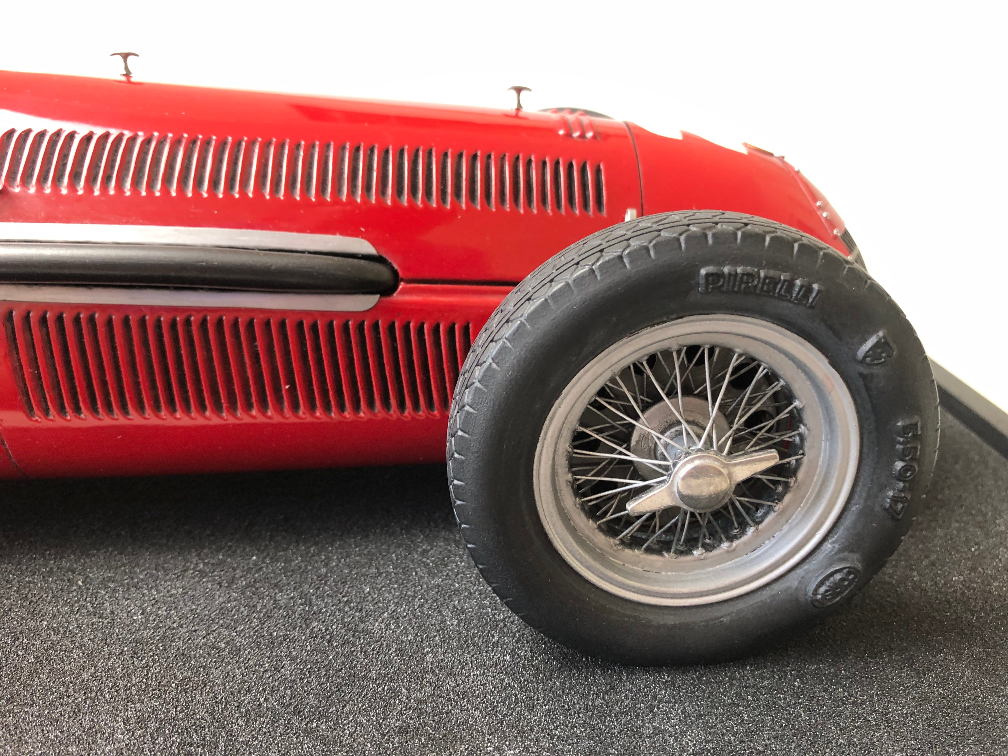 Glen English Alfa Romeo 'Alfetta' 158, escala 1:8
