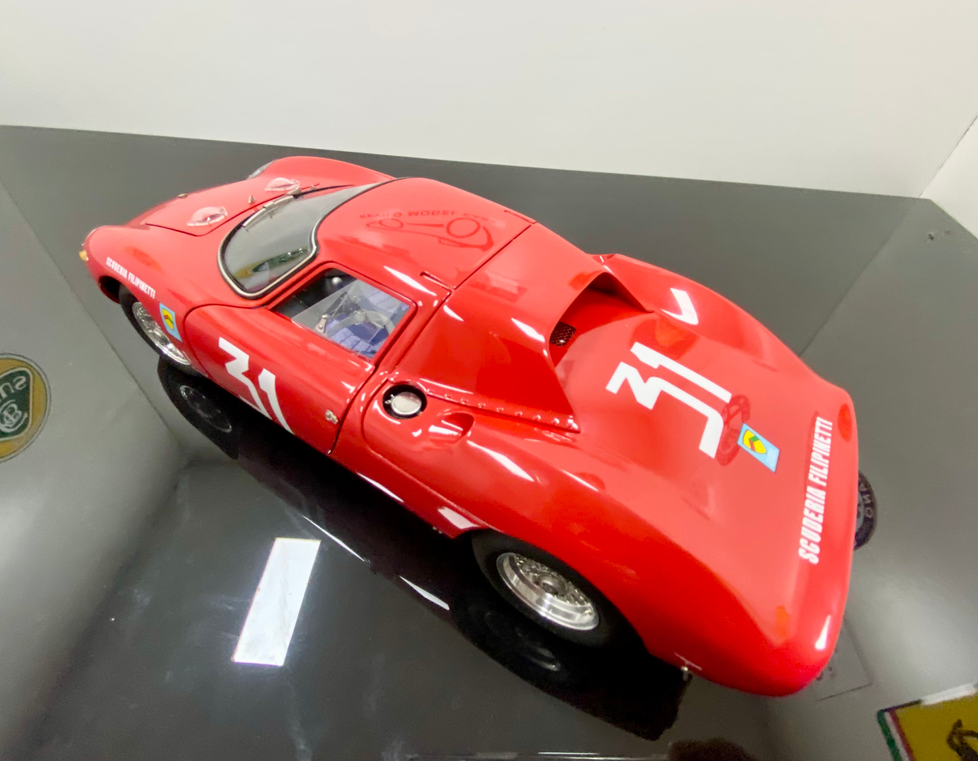 IN STOCK! CMC 1:18 scale Ferrari 250 LM M268 Winner Monza 1964 #31