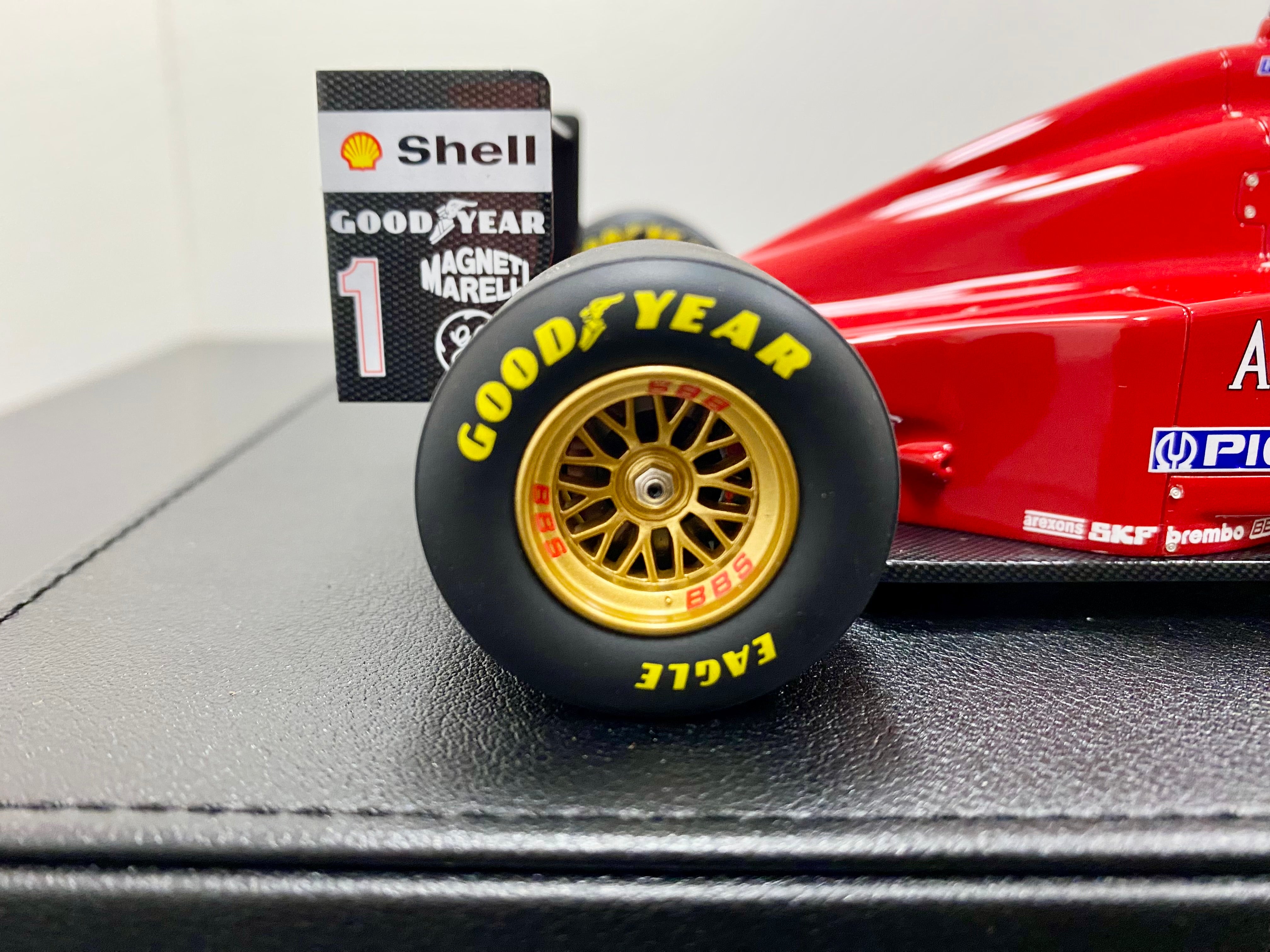 GP Replicas 1:18 scale Ferrari F310/2 1996 #1 Schumacher Italian GP winner