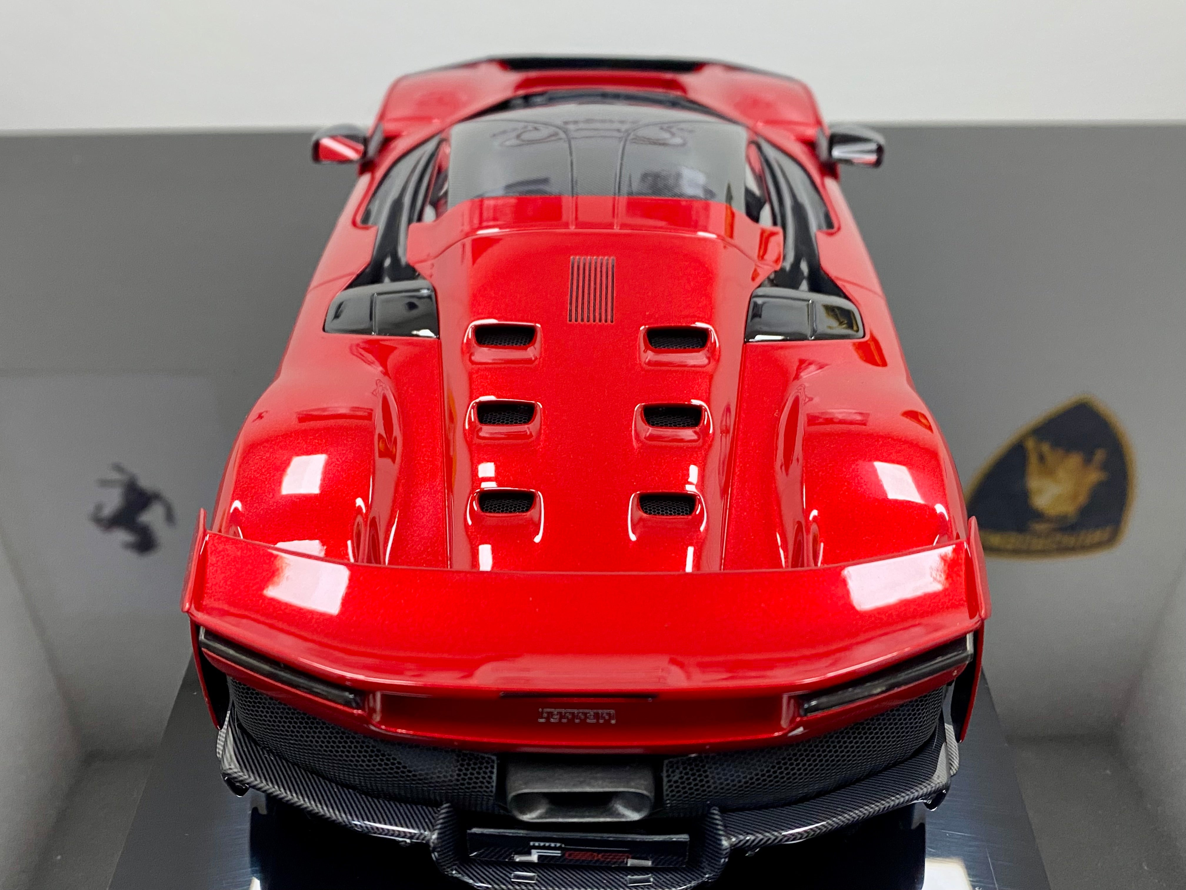 Amalgam Ferrari F80 1:18 scale