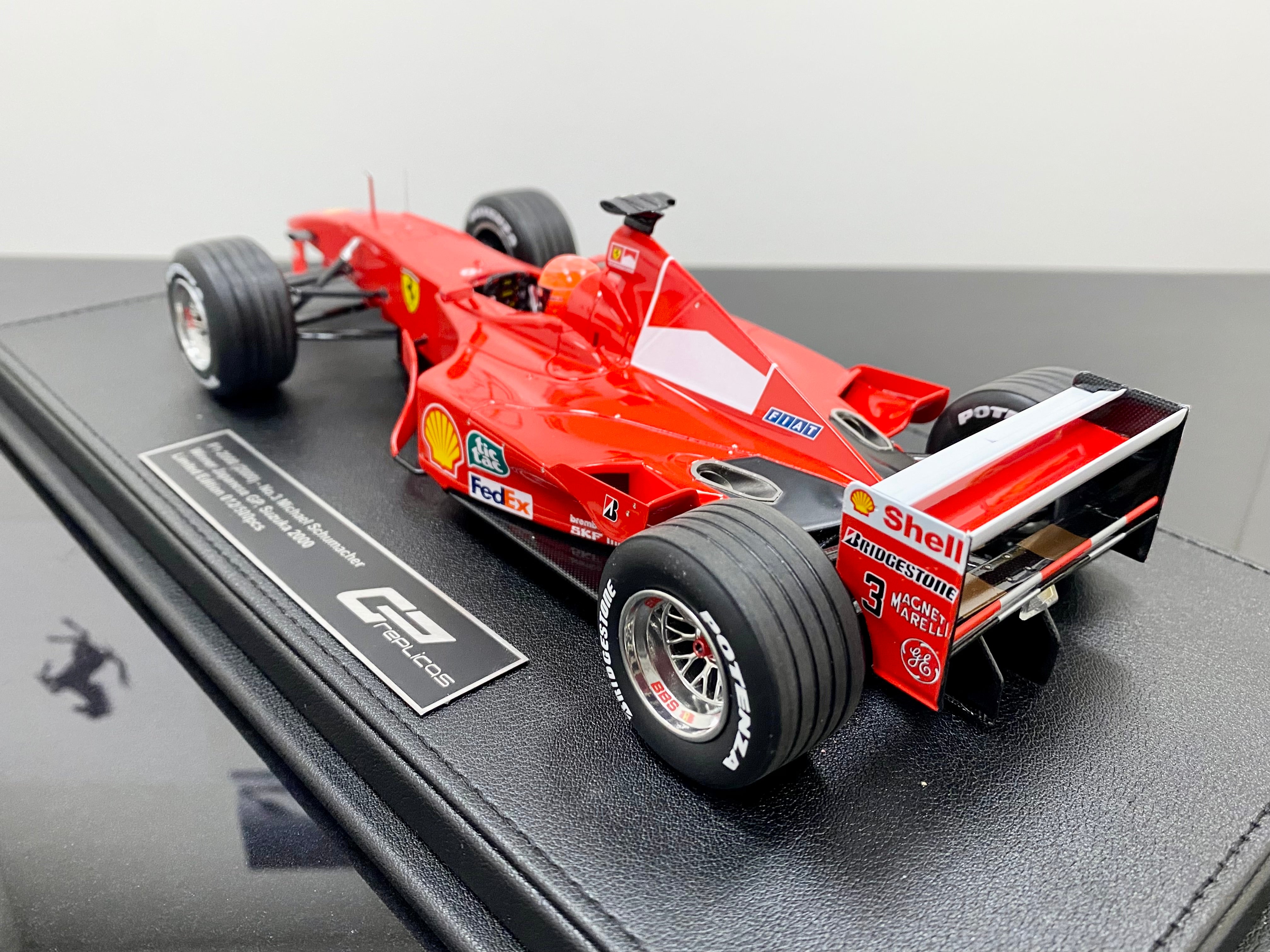 GP Replicas 1:18 scale Ferrari F1-2000 #3 Schumacher World Champion