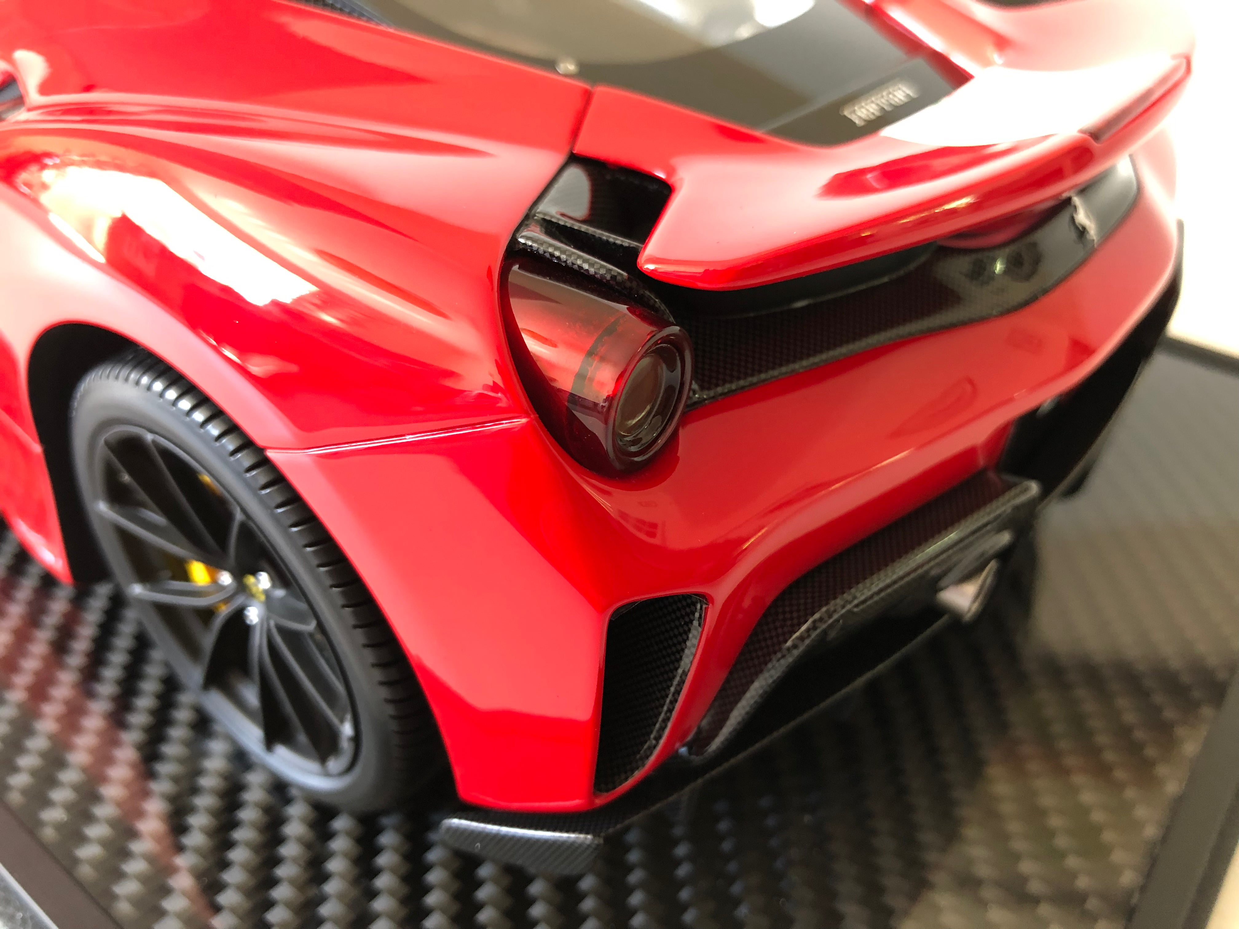 BBR Ferrari 488 Pista escala 1:12
