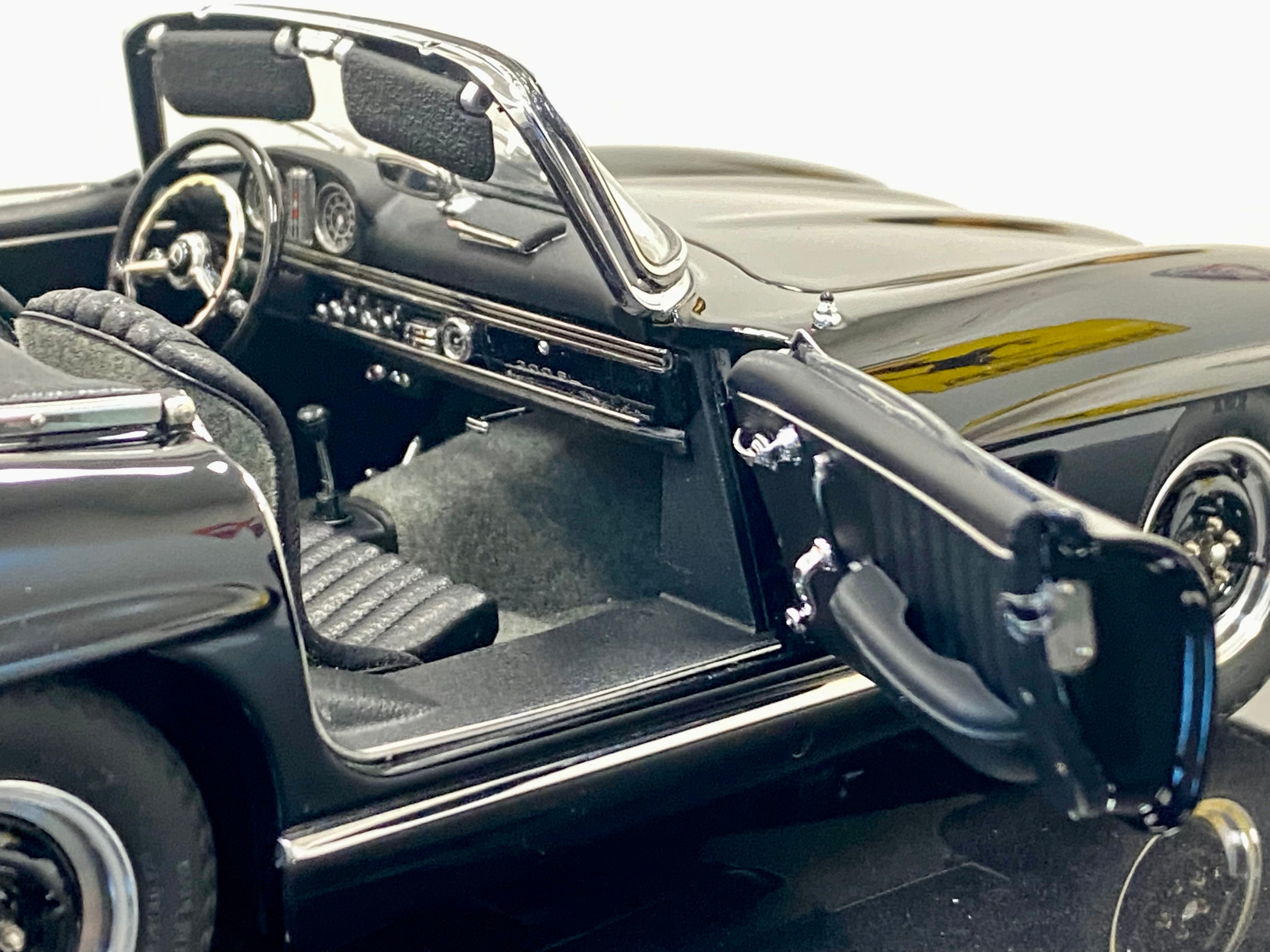 CMC 1:18 Mercedes 300SL M293 Black open top roadster